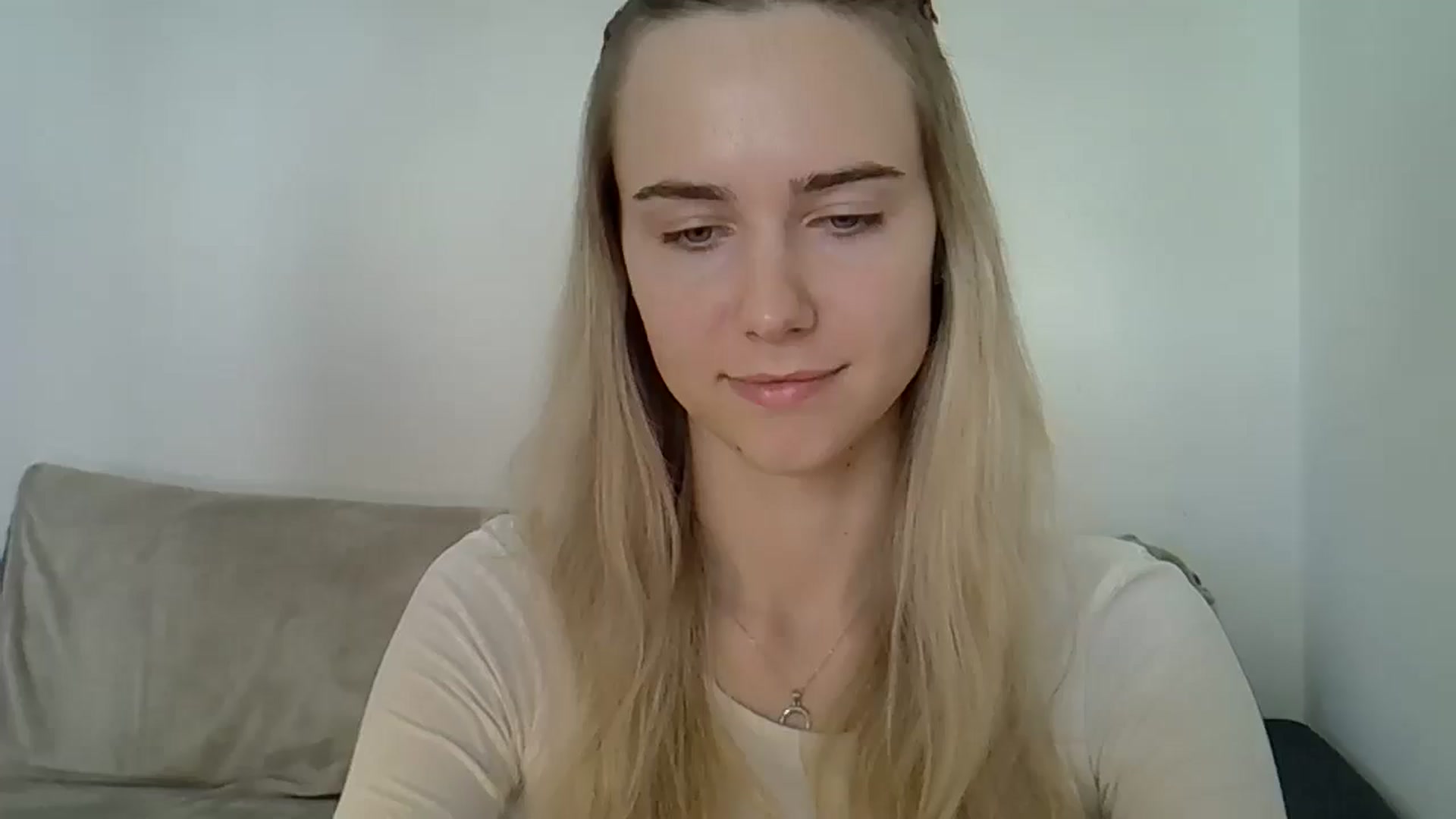 Gallery image thumbnail from Ocean__Soul's myfreecams stream on, 05/02/2025, 15:19 image 12 of 20