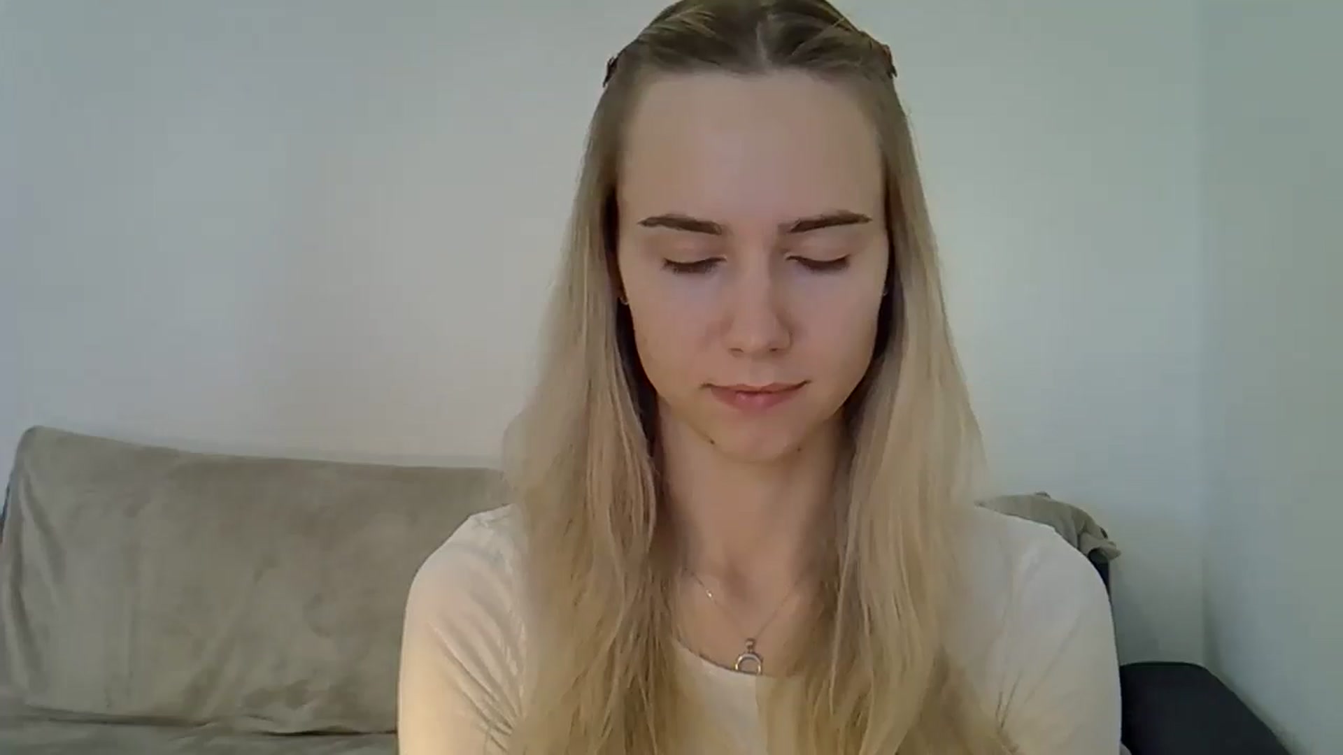 Gallery image thumbnail from Ocean__Soul's myfreecams stream on, 05/02/2025, 15:19 image 18 of 20