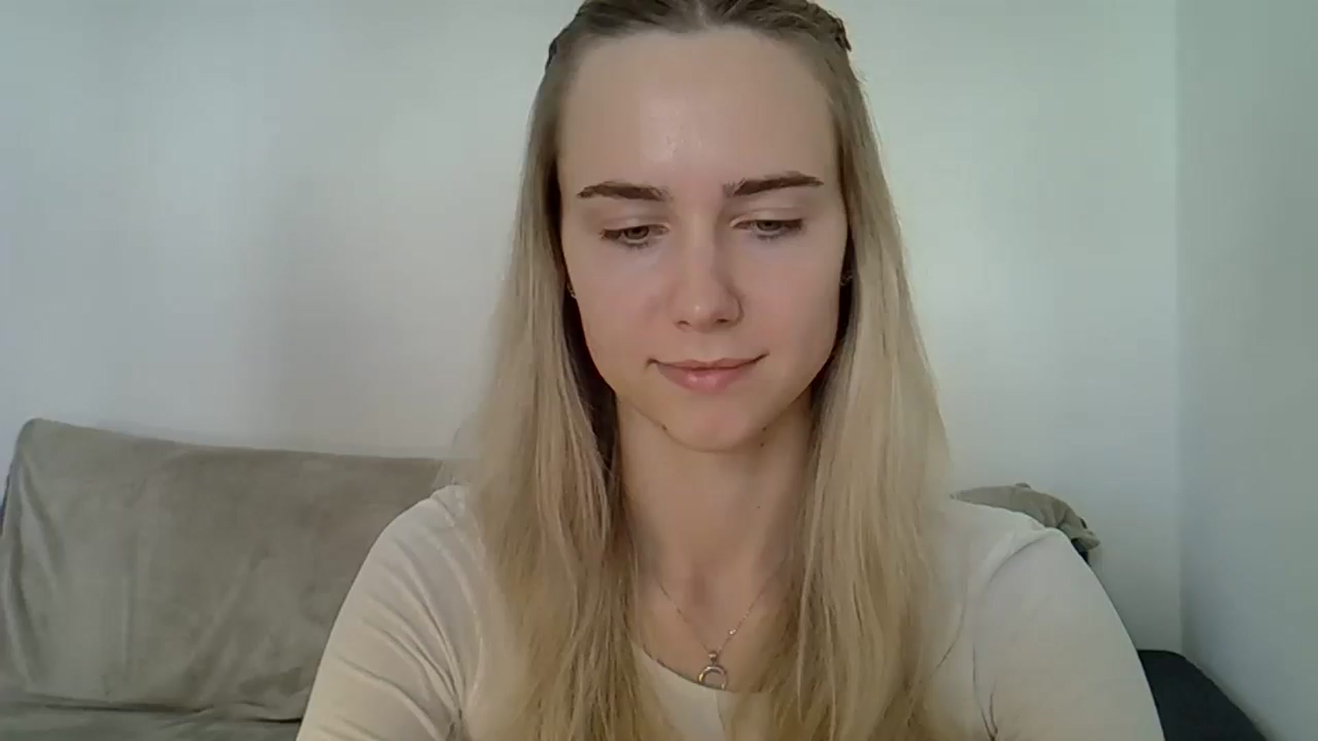 Gallery image thumbnail from Ocean__Soul's myfreecams stream on, 05/02/2025, 15:19 image 15 of 20