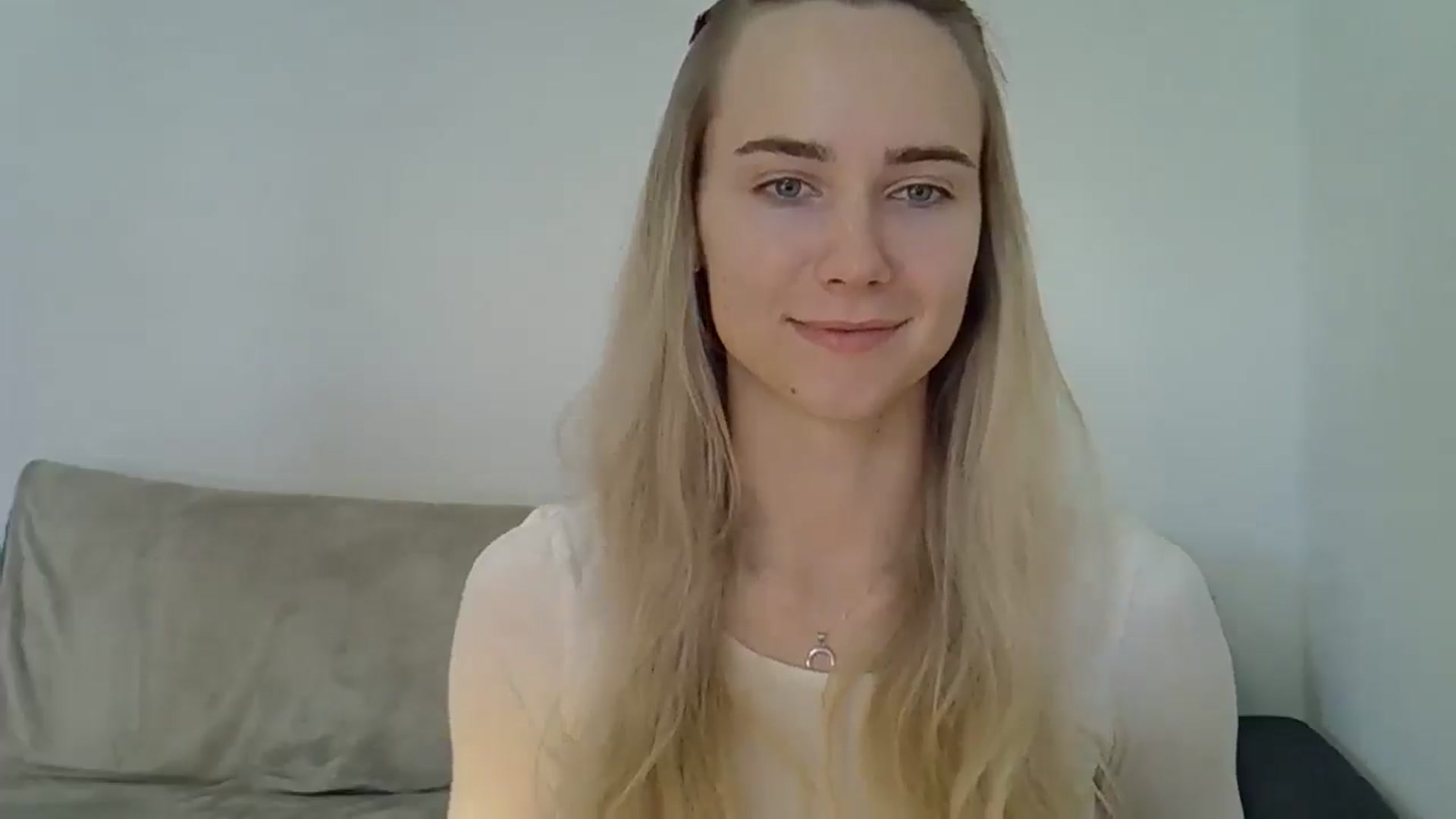 Gallery image thumbnail from Ocean__Soul's myfreecams stream on, 05/02/2025, 15:45 image 9 of 20