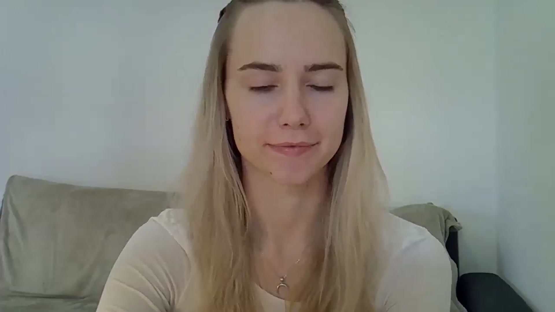 Gallery image thumbnail from Ocean__Soul's myfreecams stream on, 05/02/2025, 15:45 image 11 of 20