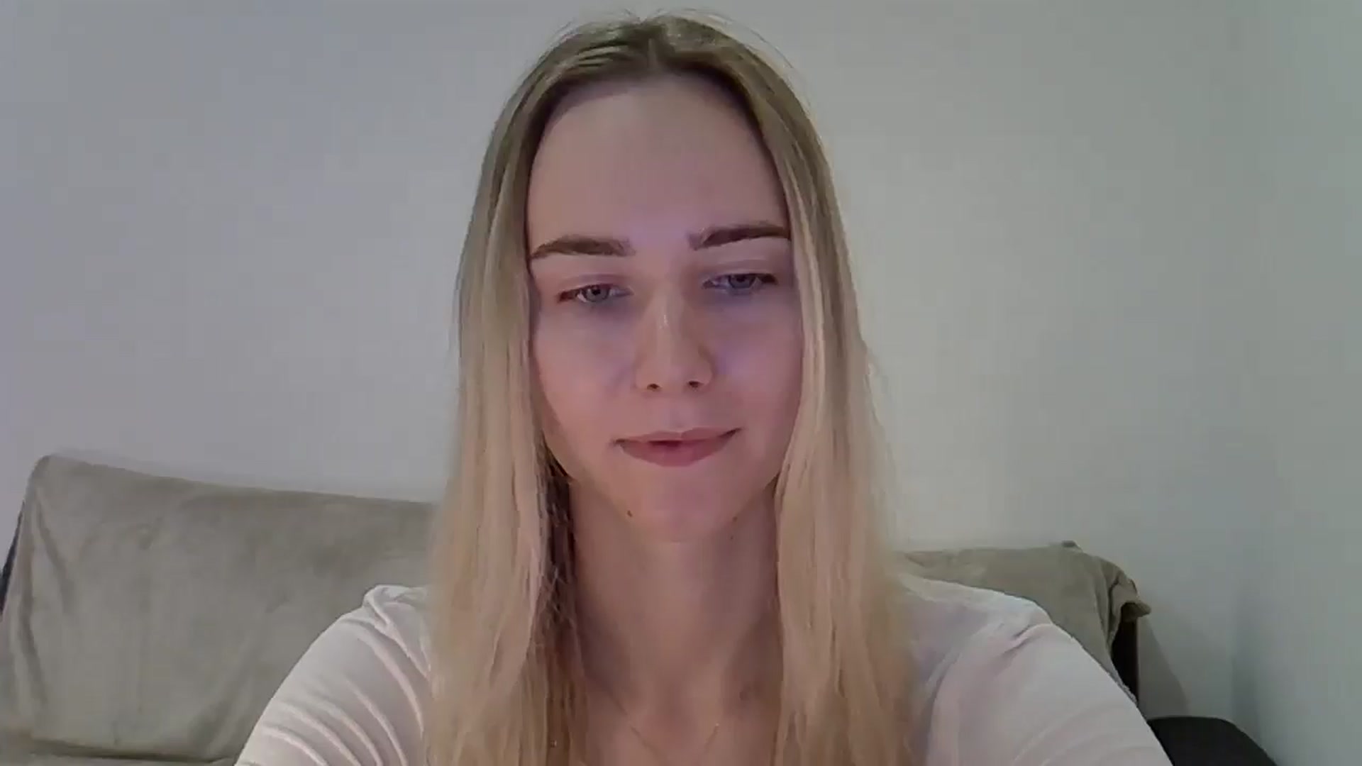 Gallery image thumbnail from Ocean__Soul's myfreecams stream on, 05/02/2025, 17:14 image 18 of 20