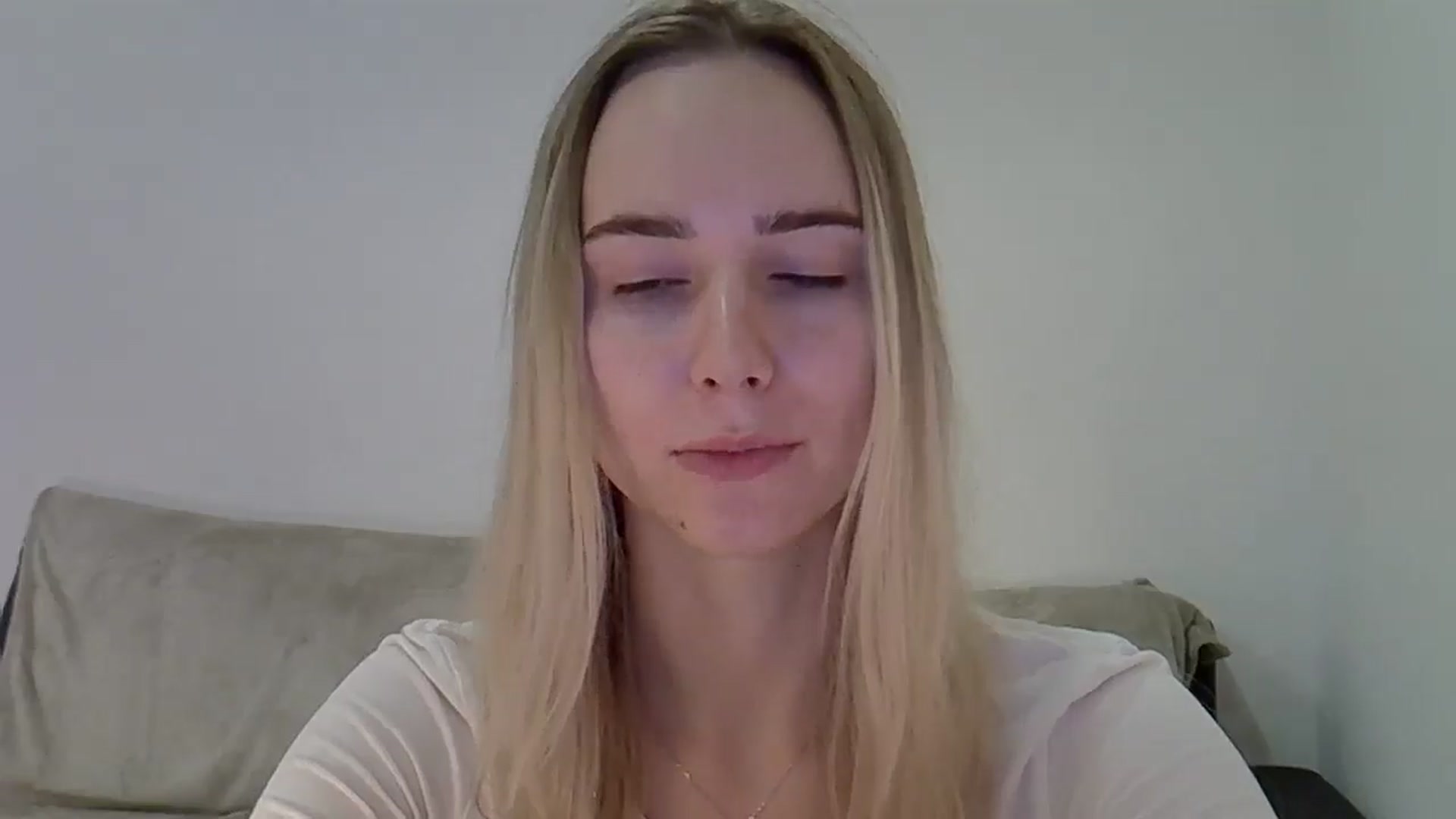 Gallery image thumbnail from Ocean__Soul's myfreecams stream on, 05/02/2025, 17:14 image 9 of 20