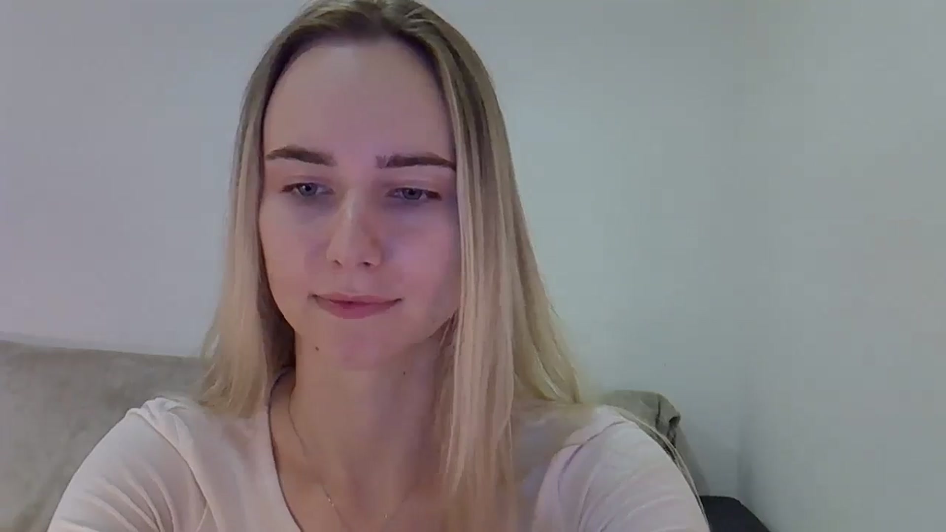 Gallery image thumbnail from Ocean__Soul's myfreecams stream on, 05/02/2025, 19:03 image 10 of 20