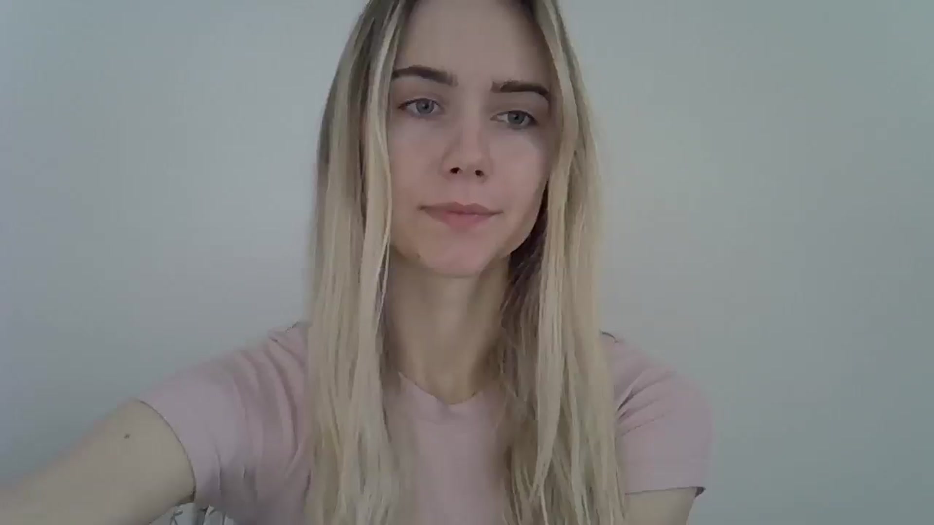 Gallery image thumbnail from Ocean__Soul's myfreecams stream on, 05/04/2025, 15:16 image 18 of 20