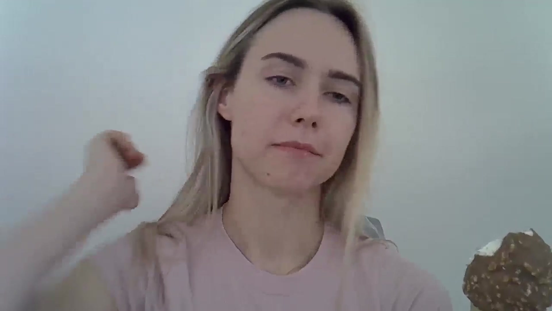 Gallery image thumbnail from Ocean__Soul's myfreecams stream on, 05/04/2025, 16:23 image 2 of 20