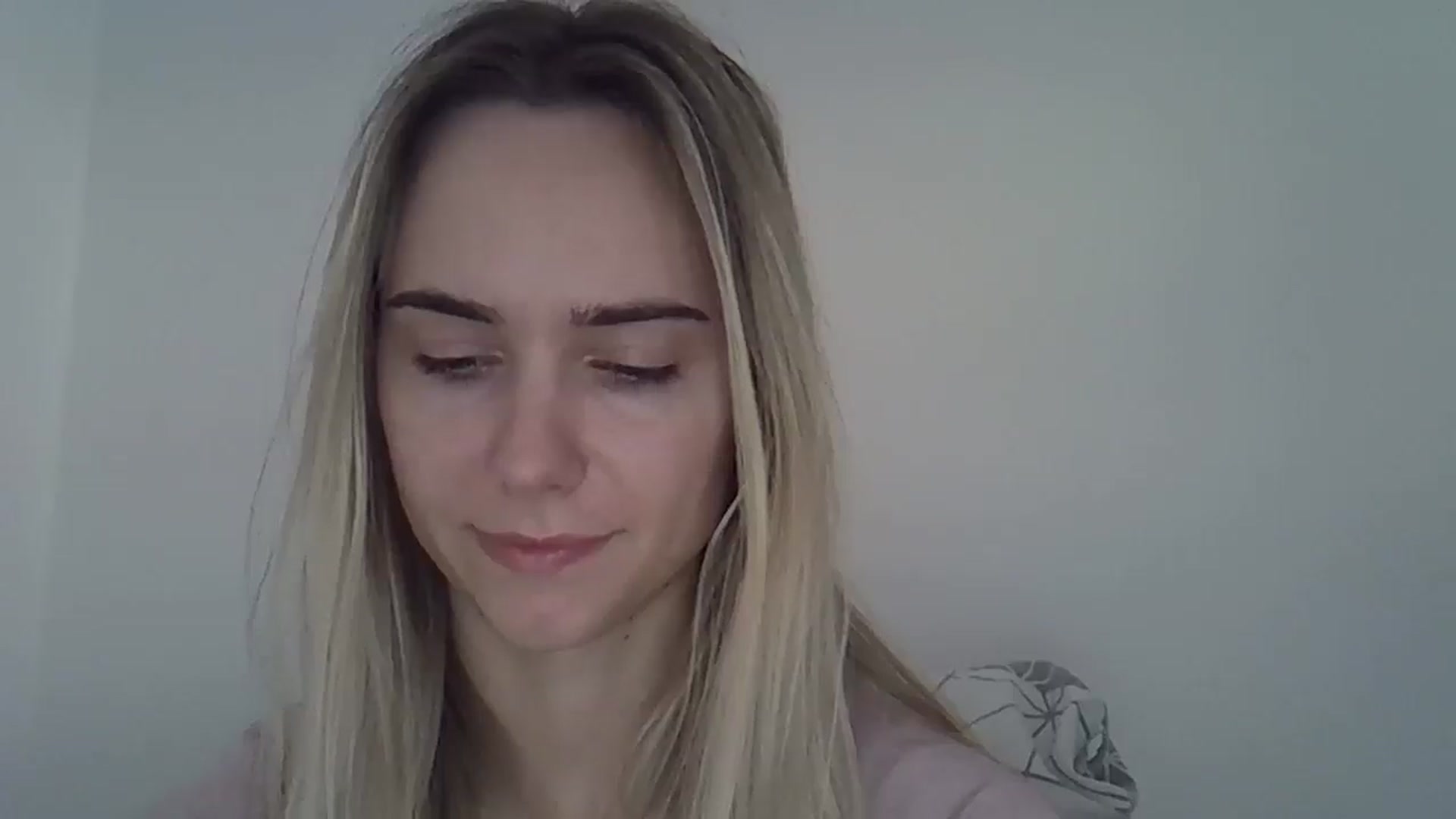 Gallery image thumbnail from Ocean__Soul's myfreecams stream on, 05/04/2025, 17:22 image 11 of 20