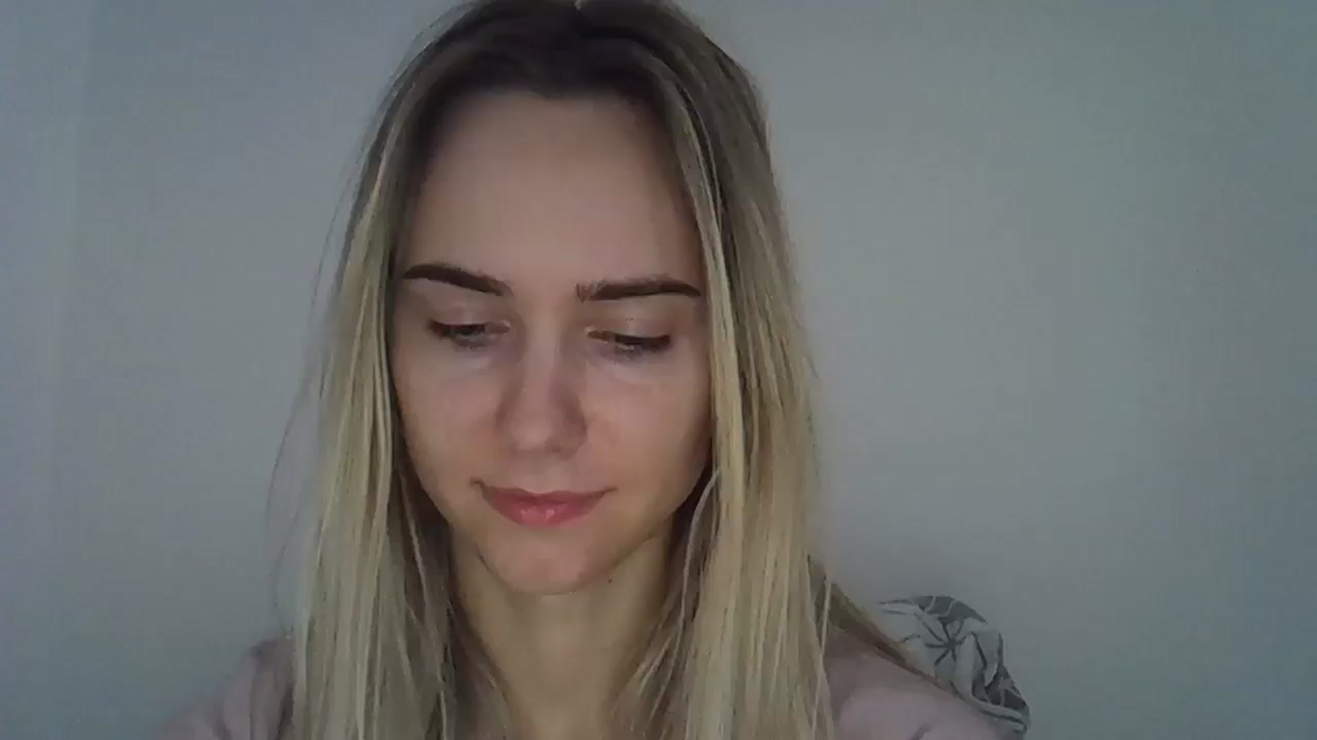 Gallery image thumbnail from Ocean__Soul's myfreecams stream on, 05/04/2025, 17:22 image 12 of 20