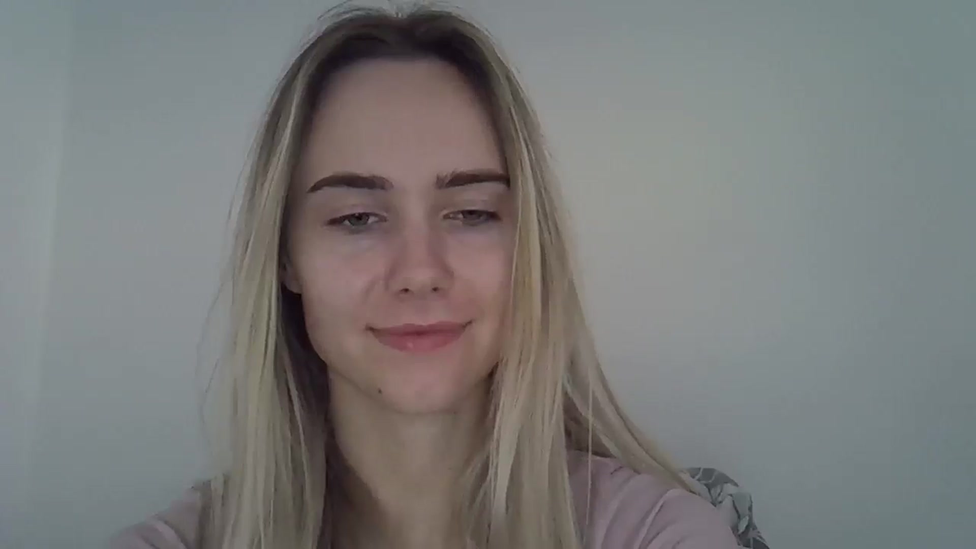 Gallery image thumbnail from Ocean__Soul's myfreecams stream on, 05/04/2025, 17:22 image 6 of 20