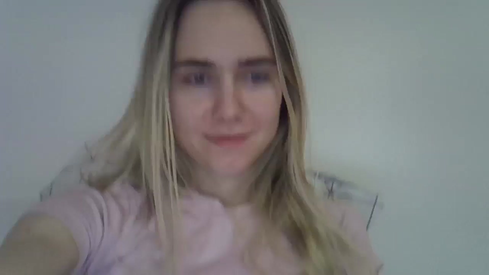 Gallery image thumbnail from Ocean__Soul's myfreecams stream on, 05/04/2025, 18:22 image 3 of 20