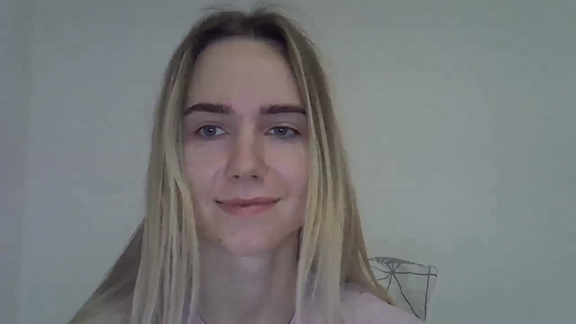 Gallery image thumbnail from Ocean__Soul's myfreecams stream on, 05/04/2025, 18:22 image 18 of 20