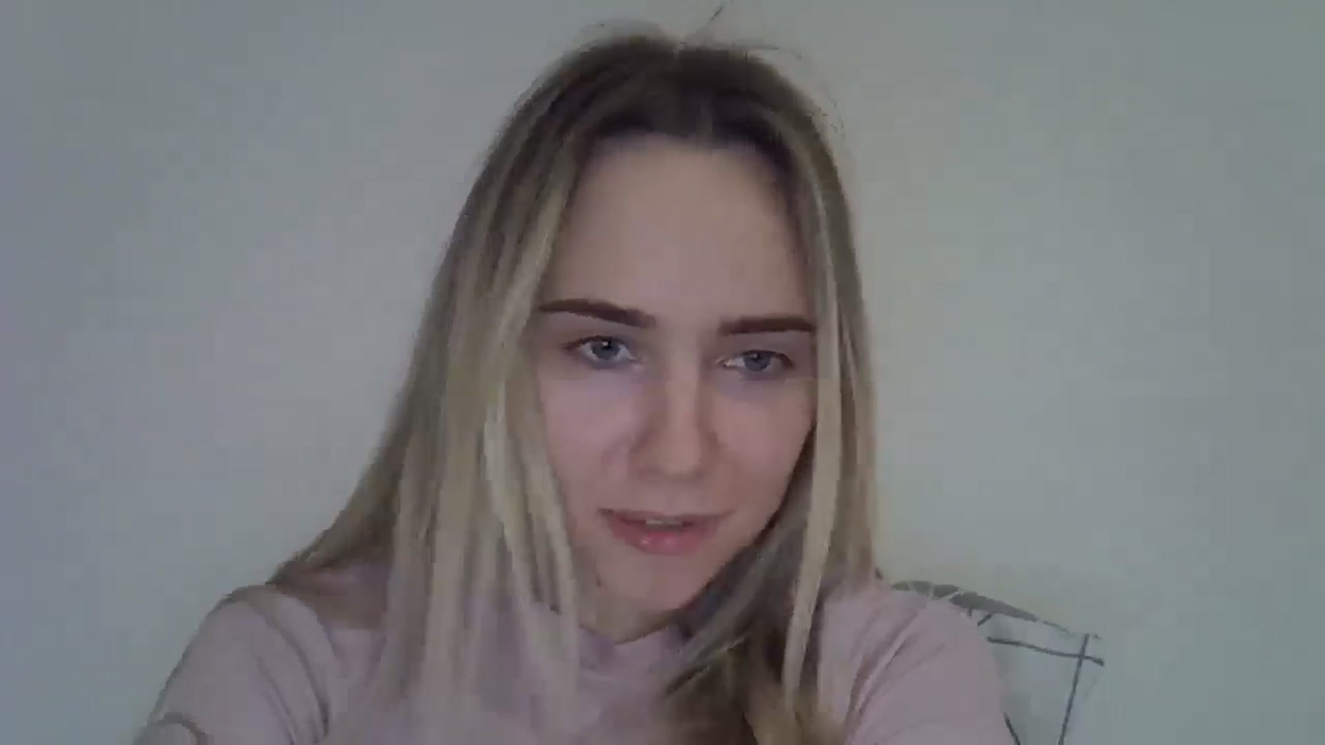 Gallery image thumbnail from Ocean__Soul's myfreecams stream on, 05/04/2025, 18:22 image 16 of 20