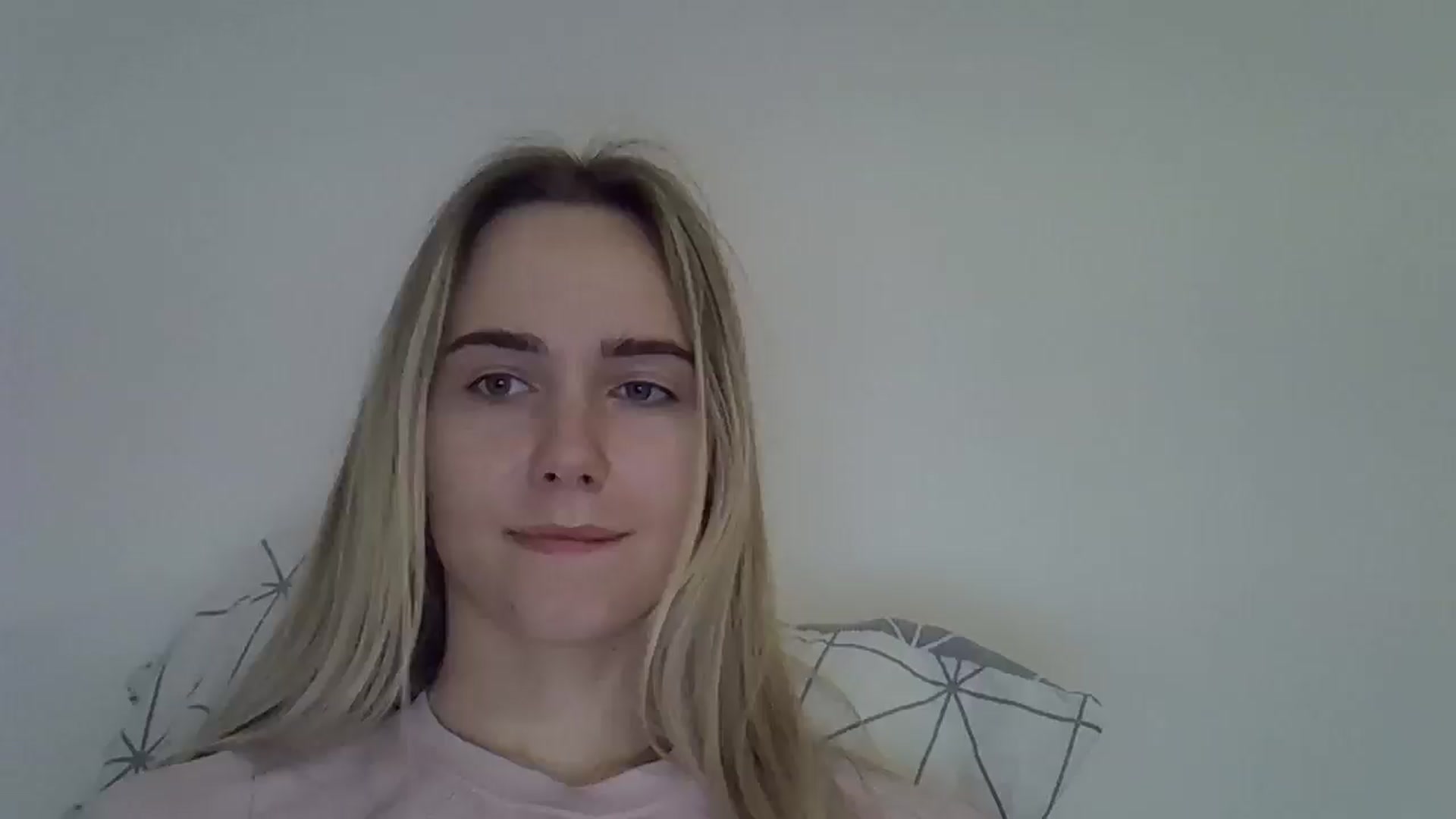 Gallery image thumbnail from Ocean__Soul's myfreecams stream on, 05/04/2025, 18:22 image 9 of 20