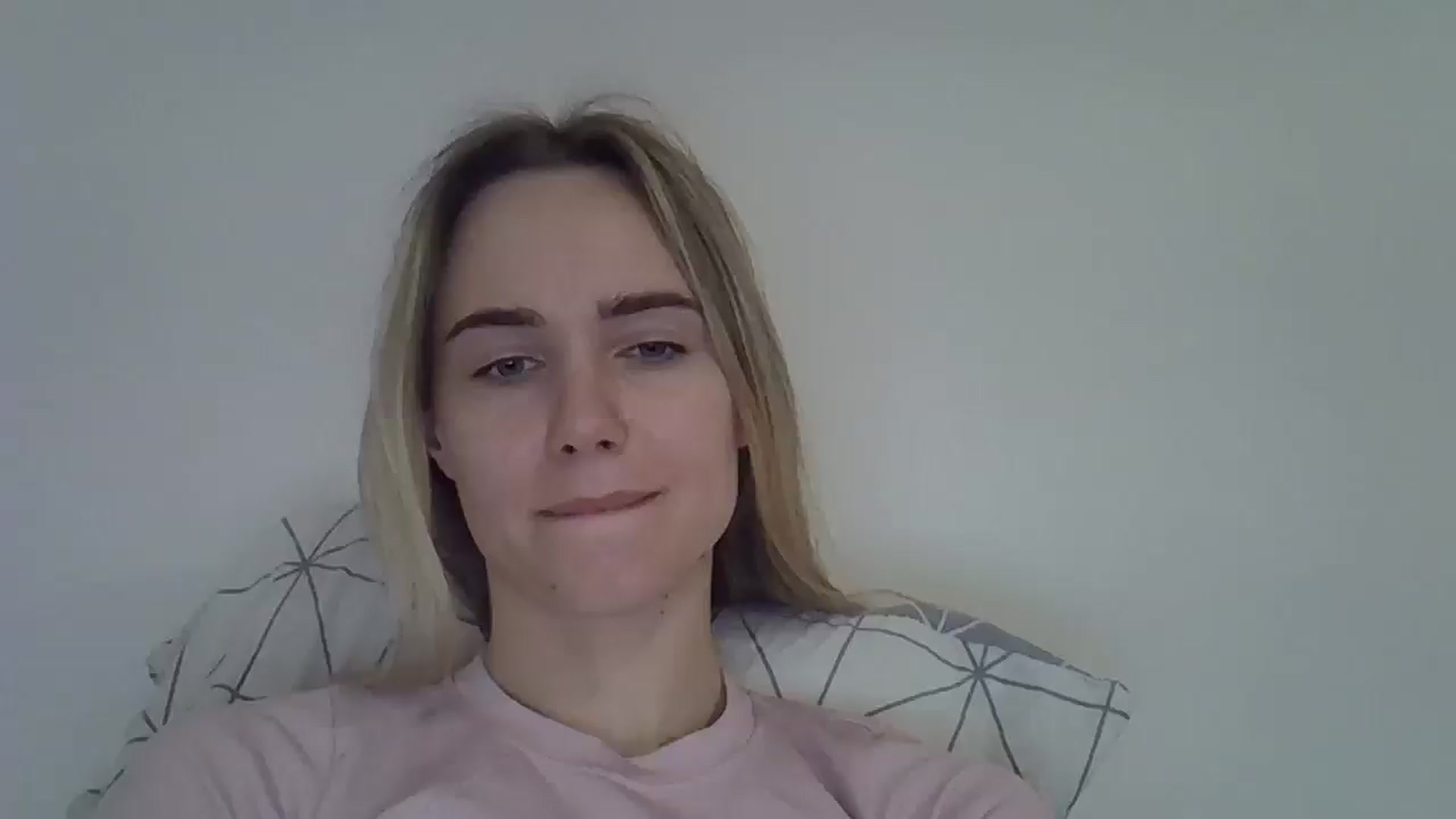 Gallery image thumbnail from Ocean__Soul's myfreecams stream on, 05/04/2025, 18:22 image 6 of 20