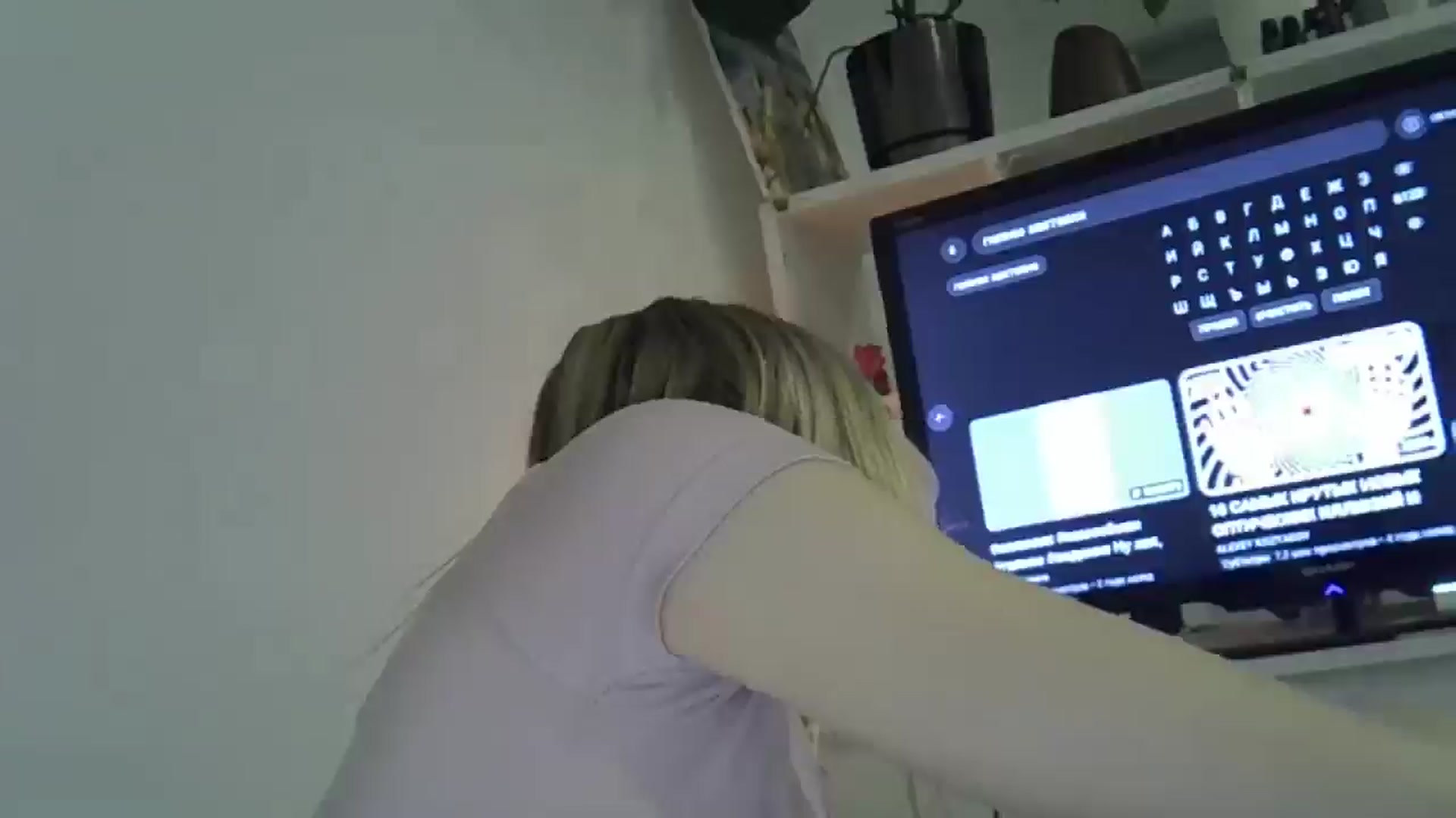 Gallery image thumbnail from Ocean__Soul's myfreecams stream on, 05/04/2025, 19:21 image 9 of 20
