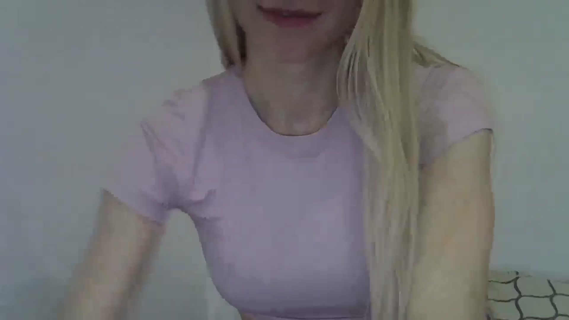 Gallery image thumbnail from Ocean__Soul's myfreecams stream on, 05/04/2025, 22:40 image 18 of 20
