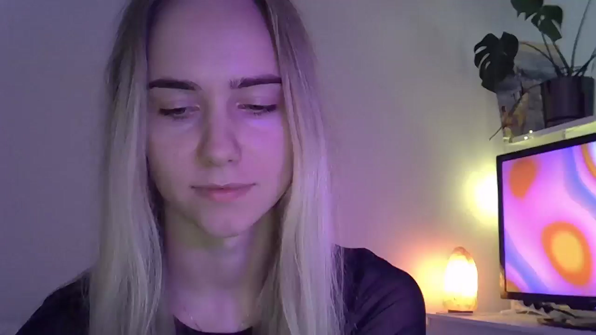 Gallery image thumbnail from Ocean__Soul's myfreecams stream on, 05/05/2025, 14:22 image 1 of 20