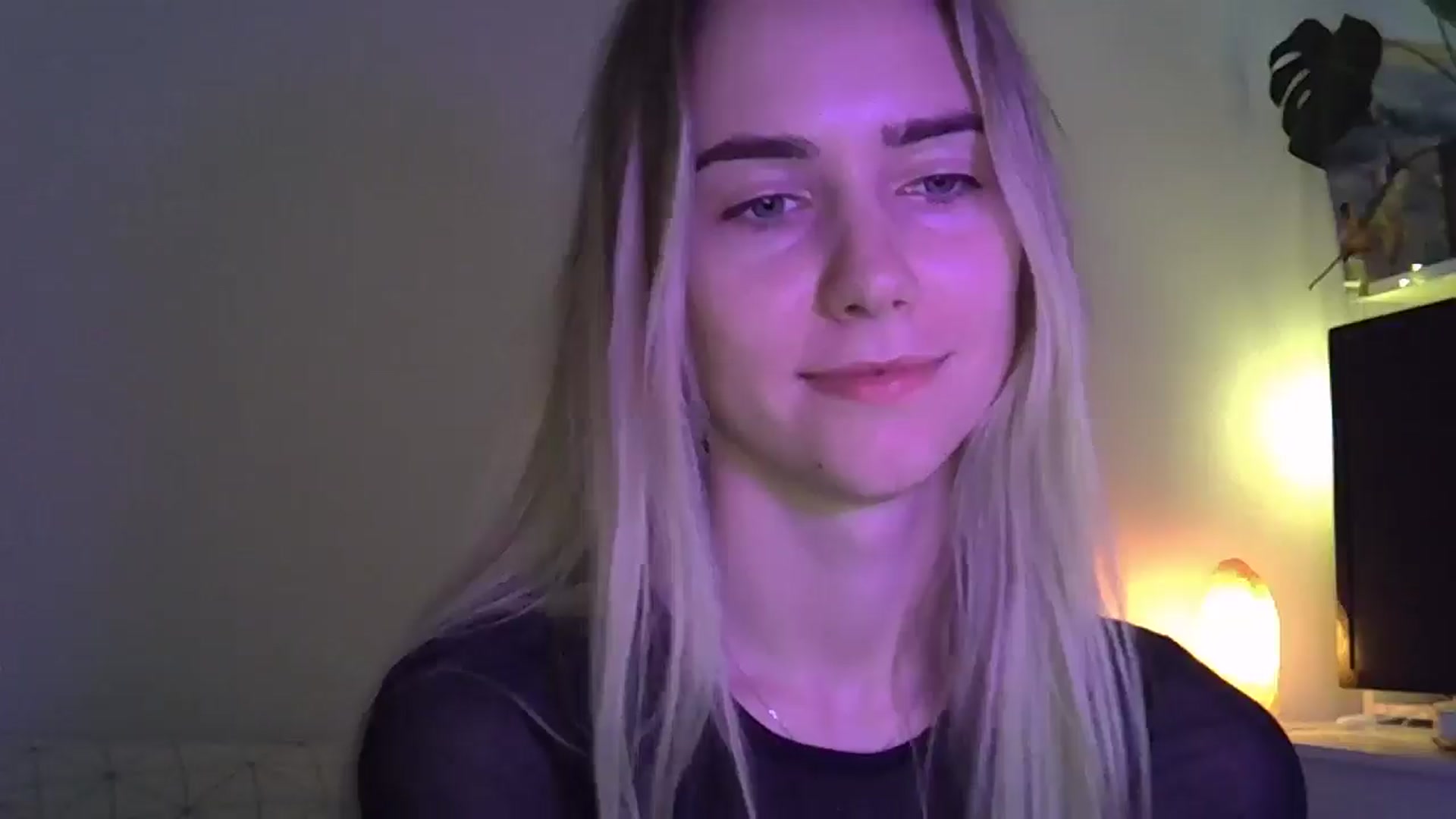 Gallery image thumbnail from Ocean__Soul's myfreecams stream on, 05/05/2025, 15:48 image 5 of 20