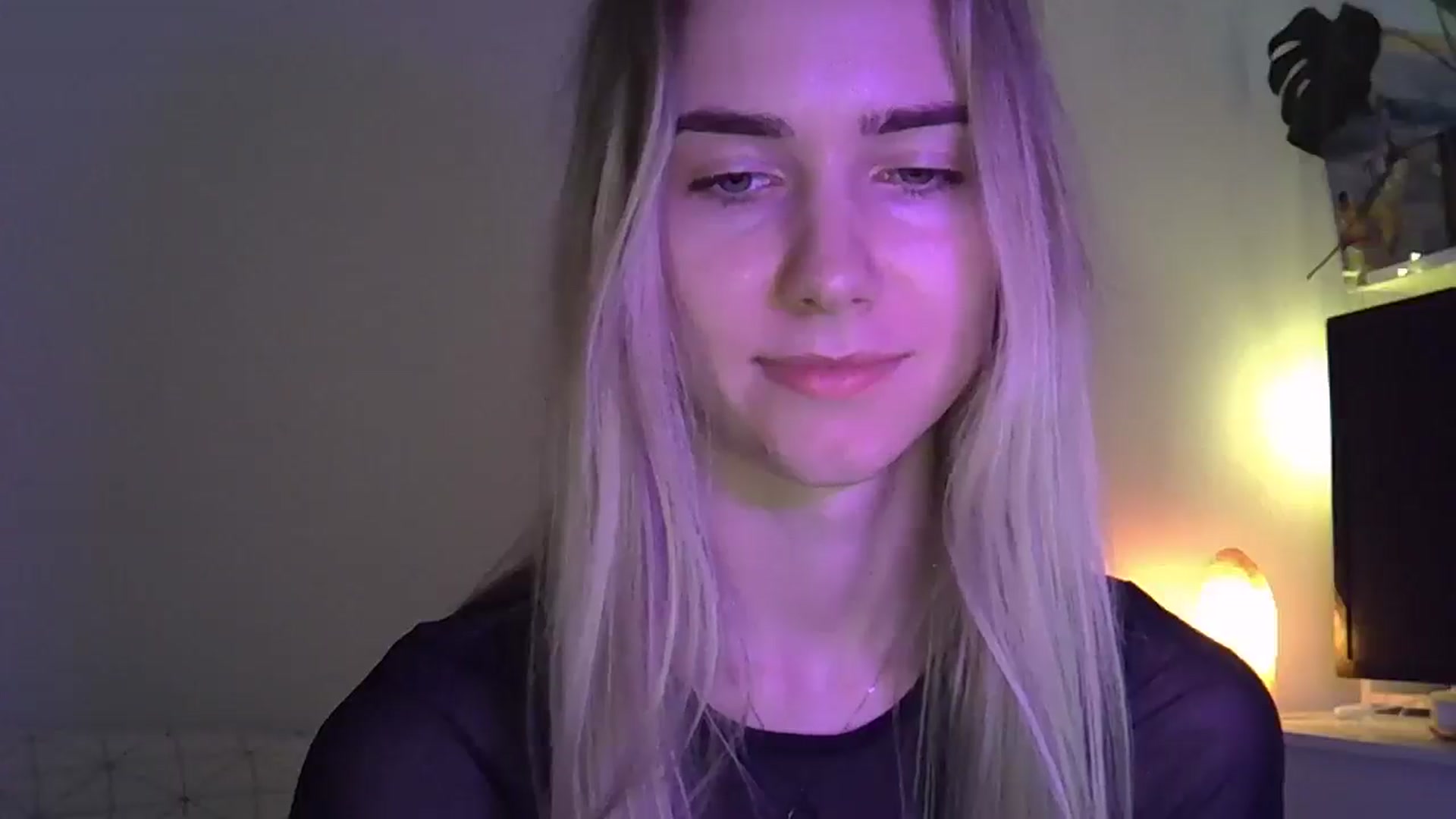 Gallery image thumbnail from Ocean__Soul's myfreecams stream on, 05/05/2025, 15:48 image 2 of 20