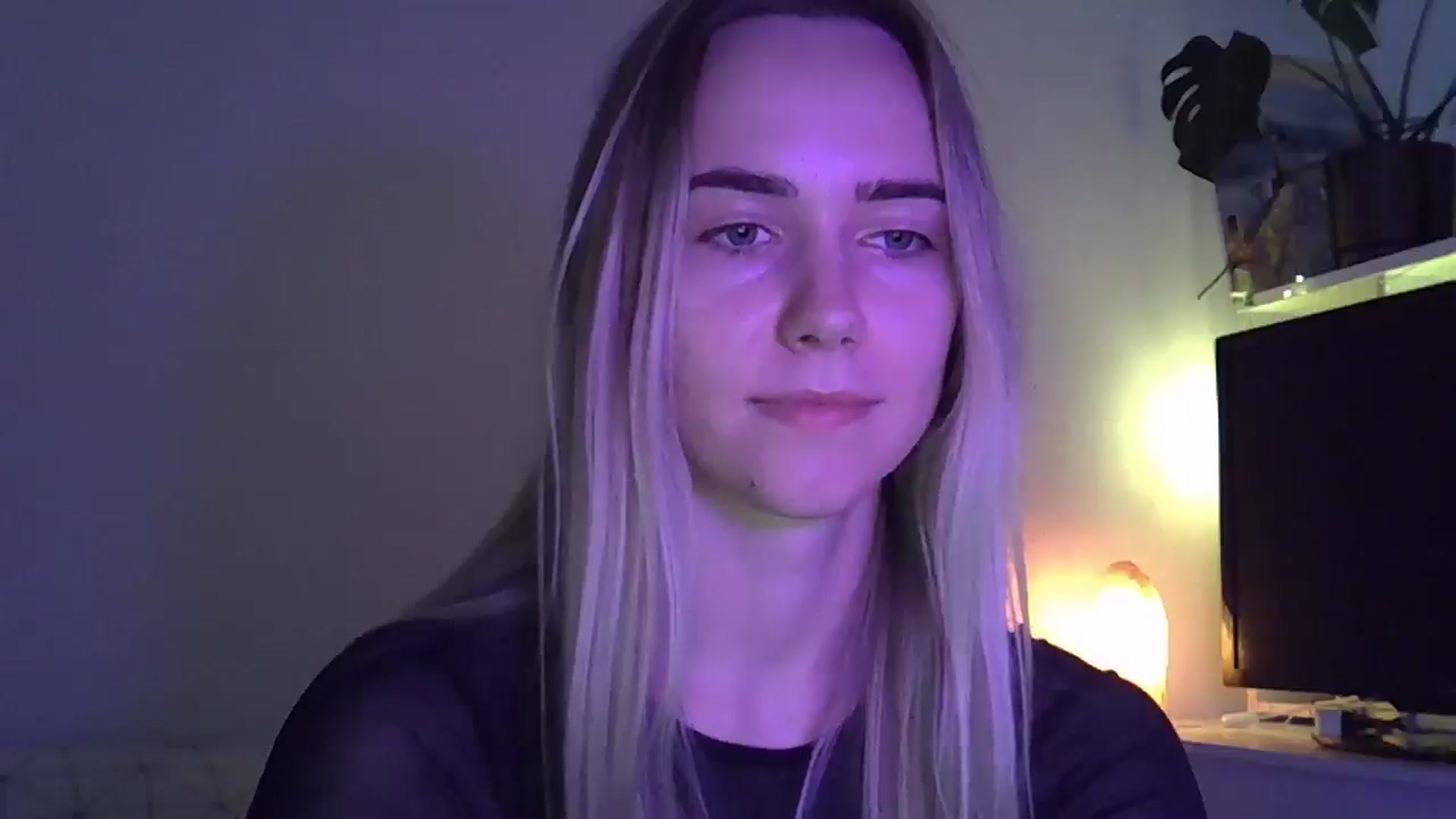 Gallery image thumbnail from Ocean__Soul's myfreecams stream on, 05/05/2025, 17:17 image 20 of 20