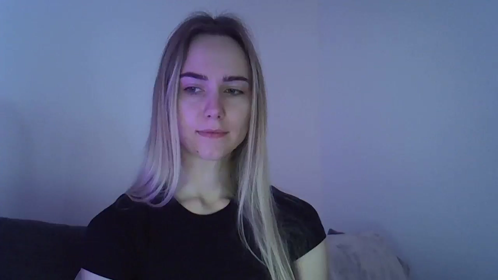 Gallery image thumbnail from Ocean__Soul's myfreecams stream on, 05/10/2025, 14:52 image 20 of 20