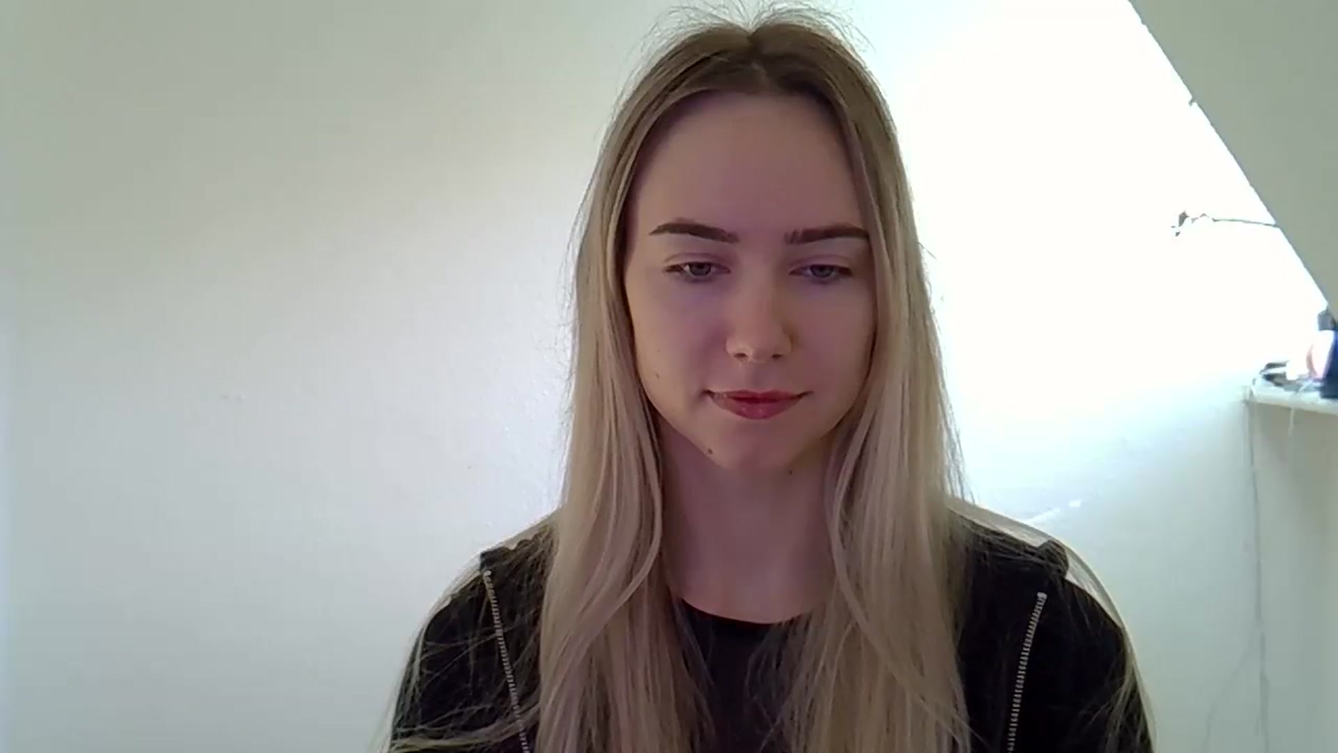 Gallery image thumbnail from Ocean__Soul's myfreecams stream on, 05/14/2025, 06:55 image 4 of 20