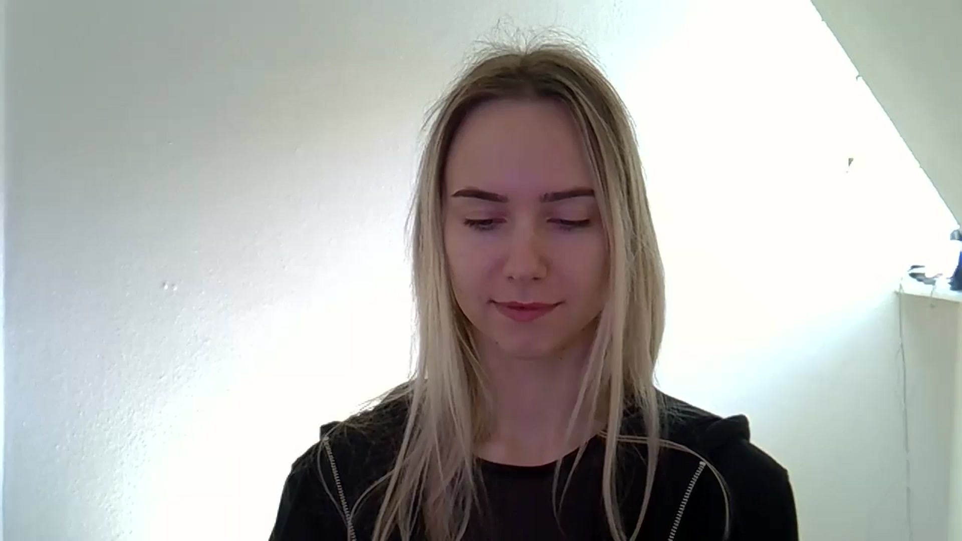 Gallery image thumbnail from Ocean__Soul's myfreecams stream on, 05/14/2025, 08:58 image 7 of 20