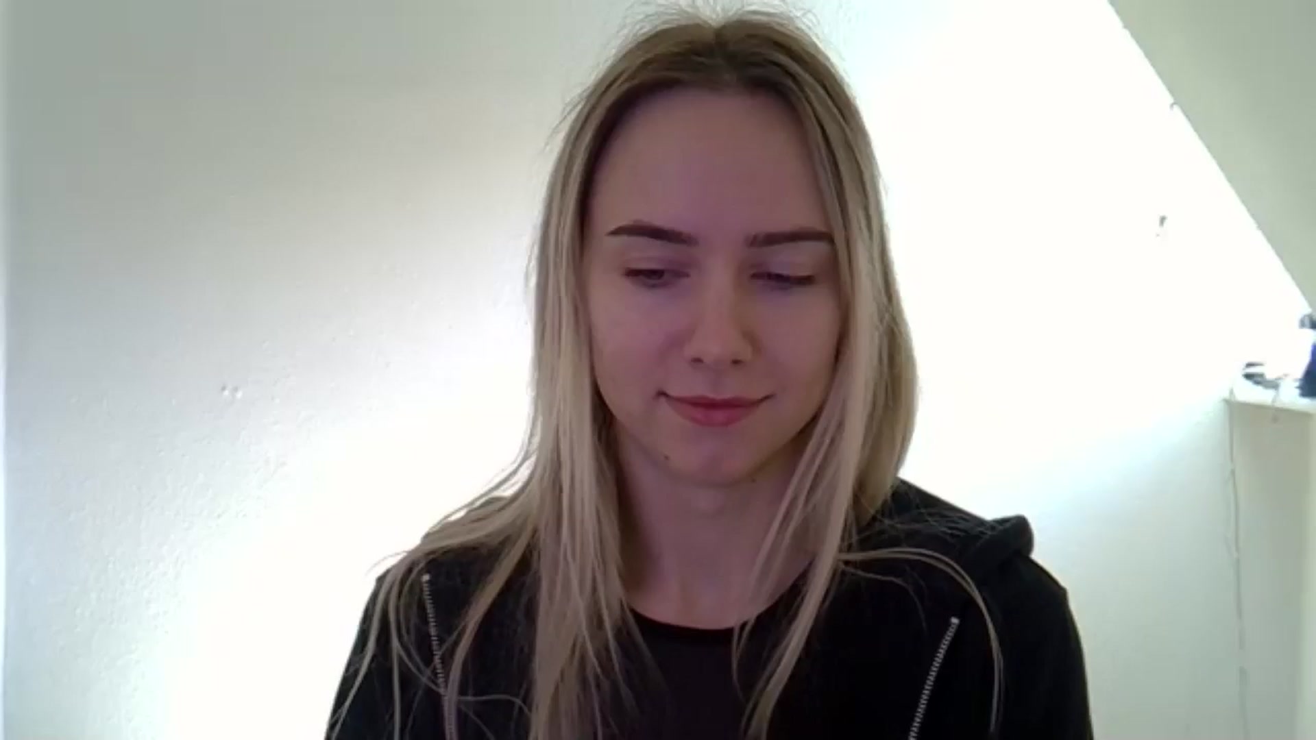 Gallery image thumbnail from Ocean__Soul's myfreecams stream on, 05/14/2025, 08:58 image 1 of 20