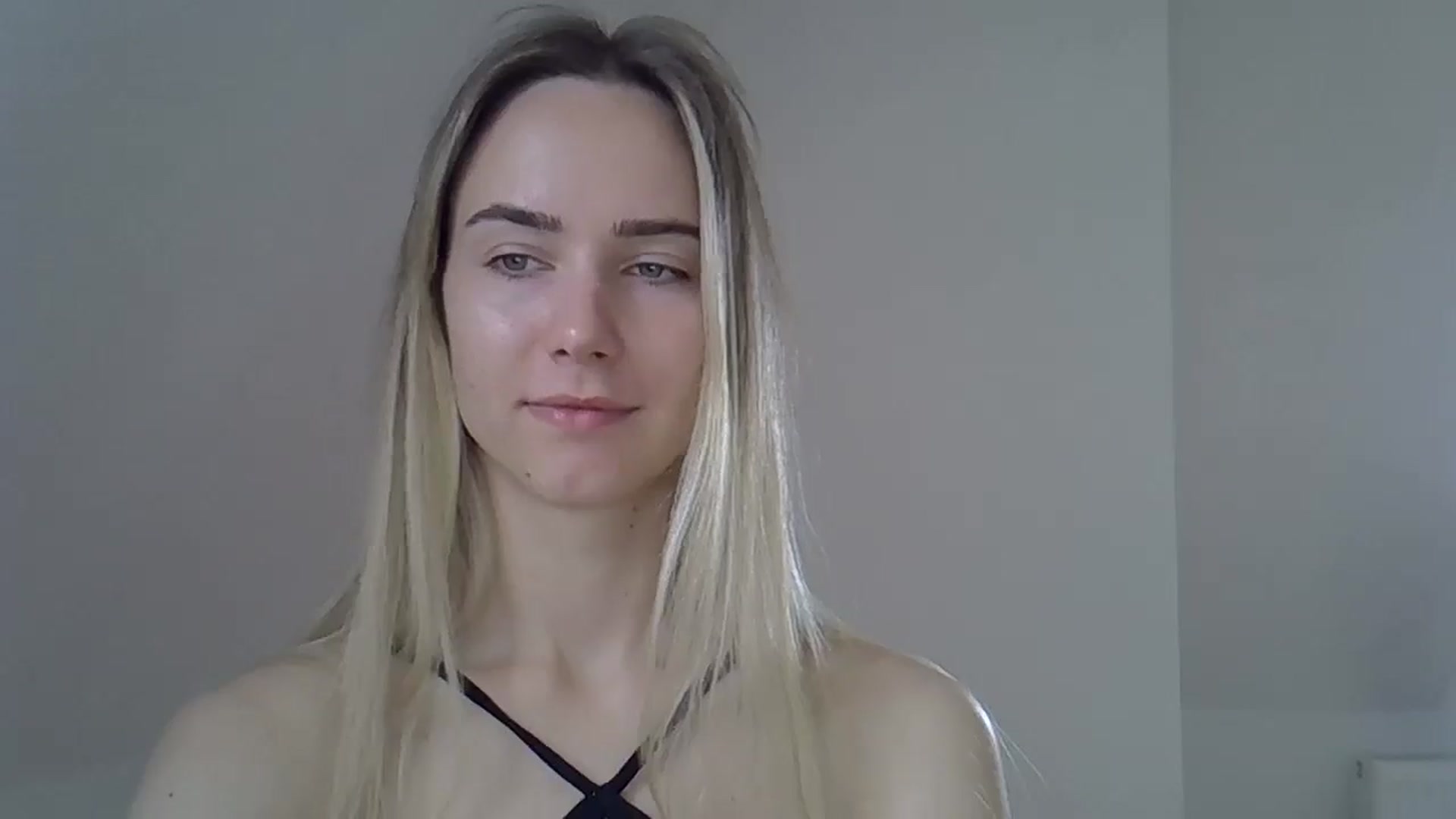 Gallery image thumbnail from Ocean__Soul's myfreecams stream on, 05/18/2025, 09:02 image 5 of 20