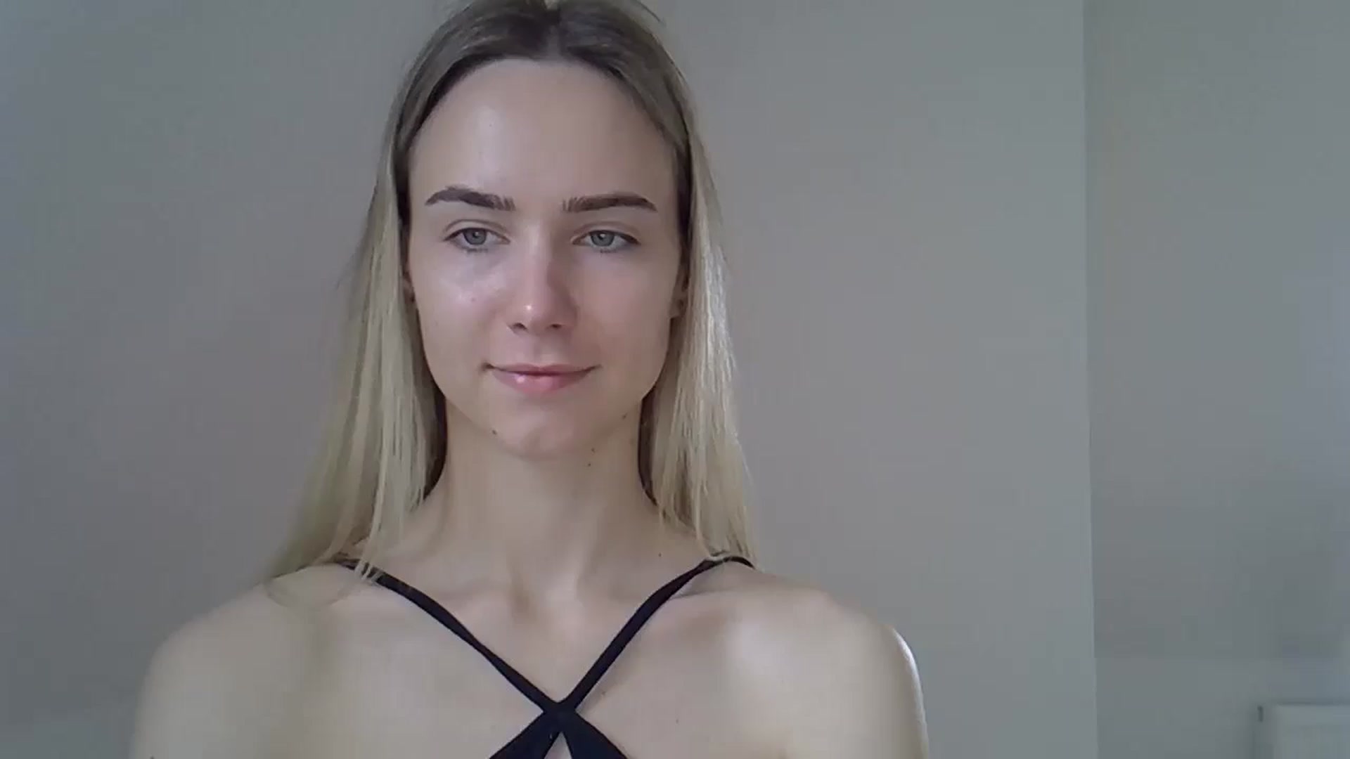 Gallery image thumbnail from Ocean__Soul's myfreecams stream on, 05/18/2025, 09:02 image 1 of 20