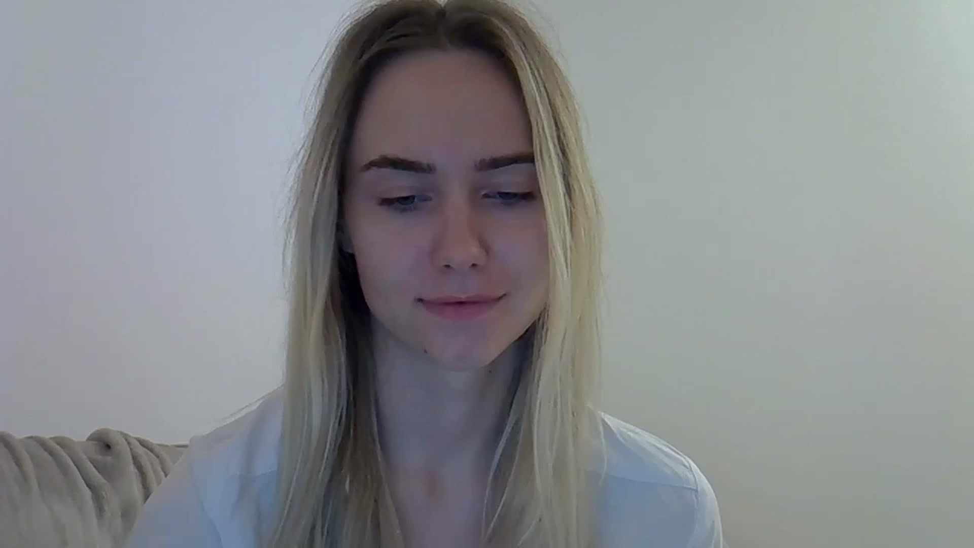 Gallery image thumbnail from Ocean__Soul's myfreecams stream on, 05/19/2025, 20:51 image 2 of 20