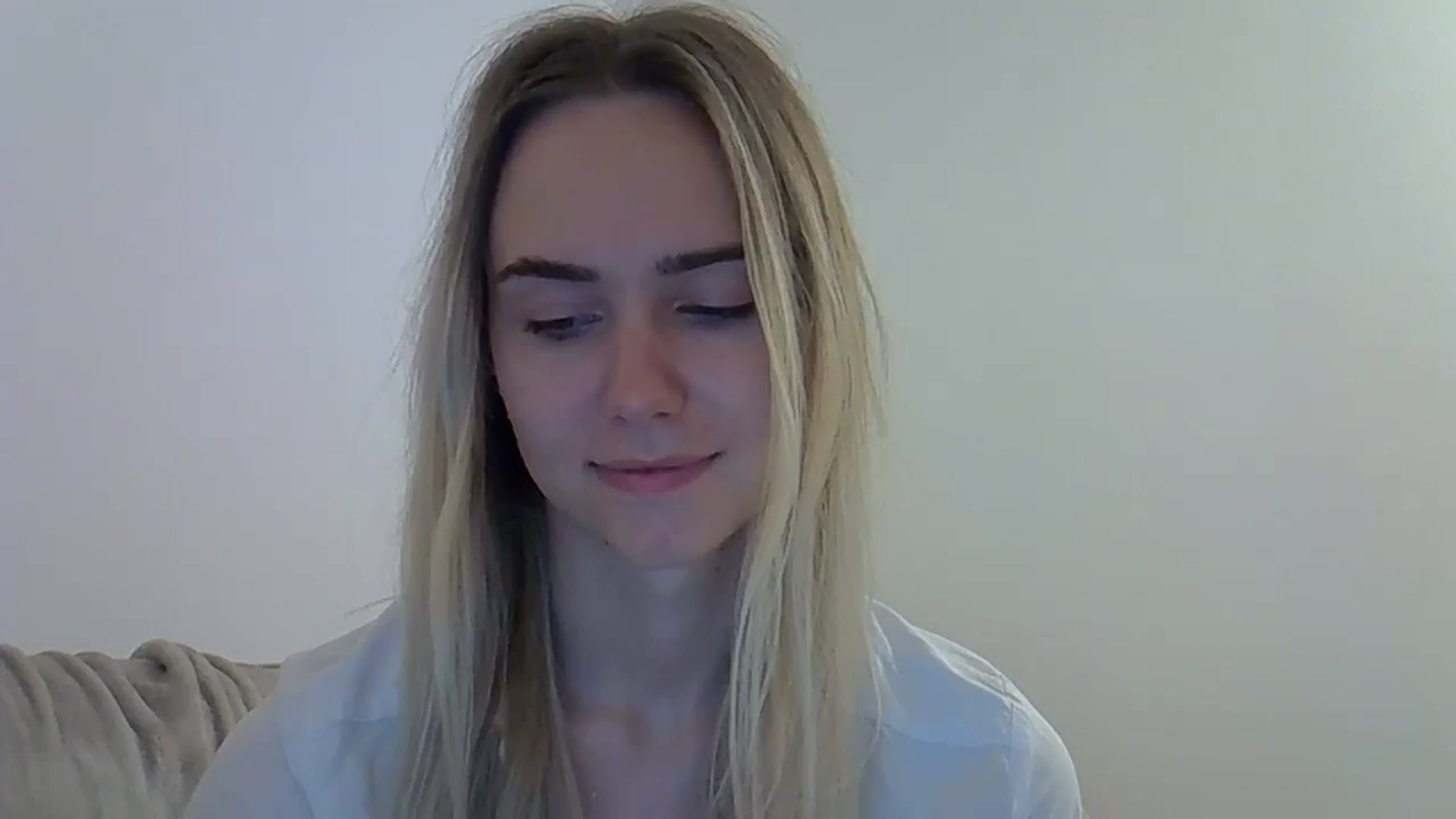 Gallery image thumbnail from Ocean__Soul's myfreecams stream on, 05/19/2025, 20:51 image 8 of 20