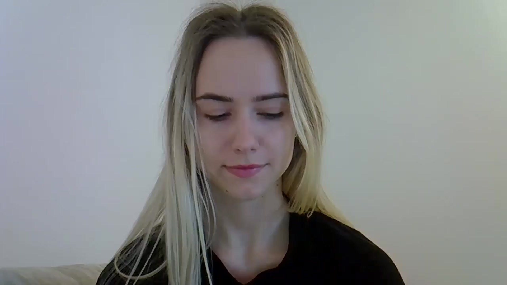 Gallery image thumbnail from Ocean__Soul's myfreecams stream on, 05/20/2025, 09:42 image 1 of 20