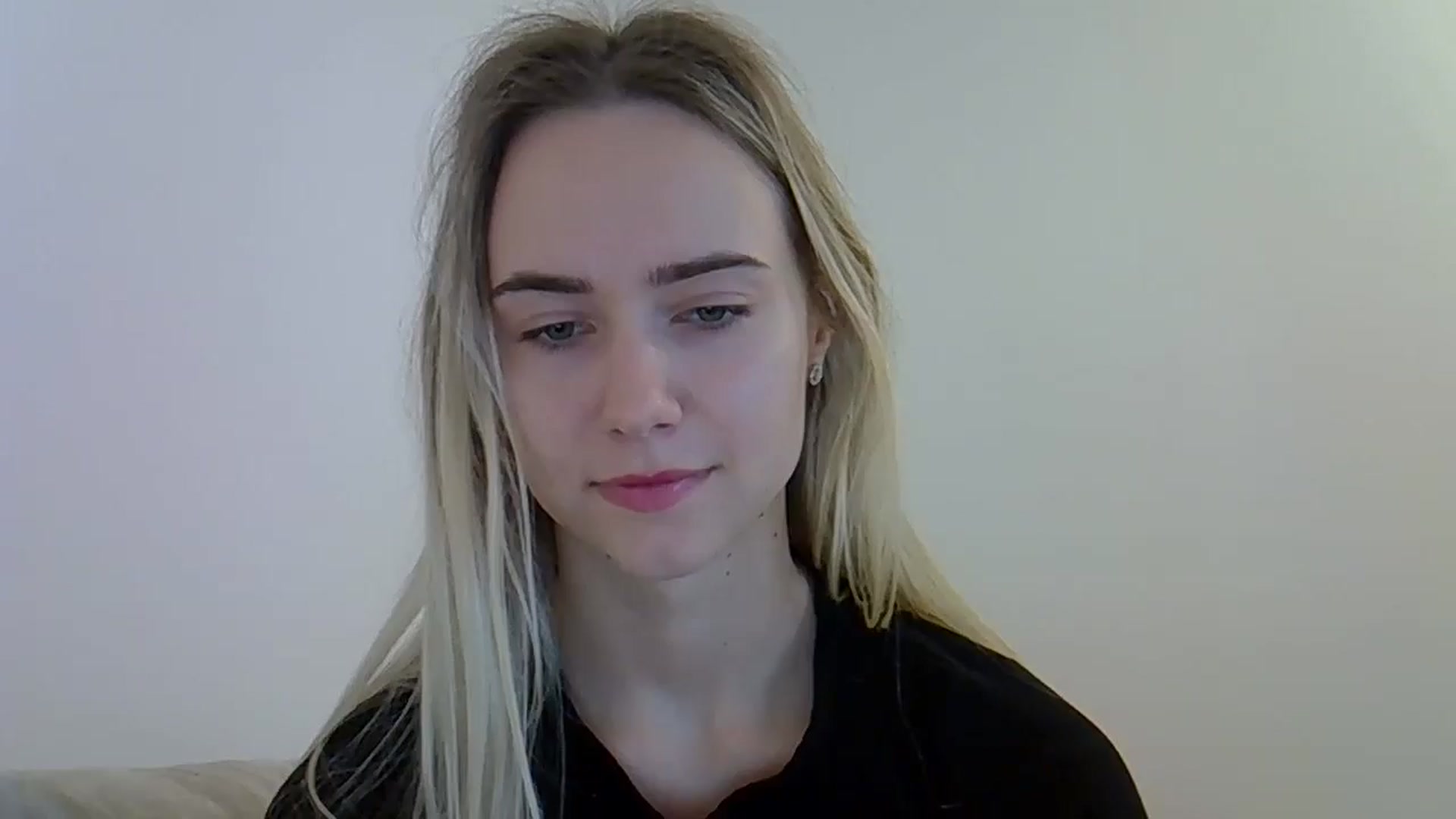 Gallery image thumbnail from Ocean__Soul's myfreecams stream on, 05/20/2025, 09:42 image 5 of 20