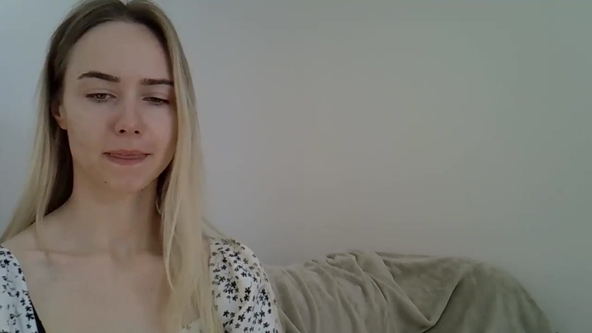 Gallery image thumbnail from Ocean__Soul's myfreecams stream on, 05/21/2025, 07:23 image 5 of 20