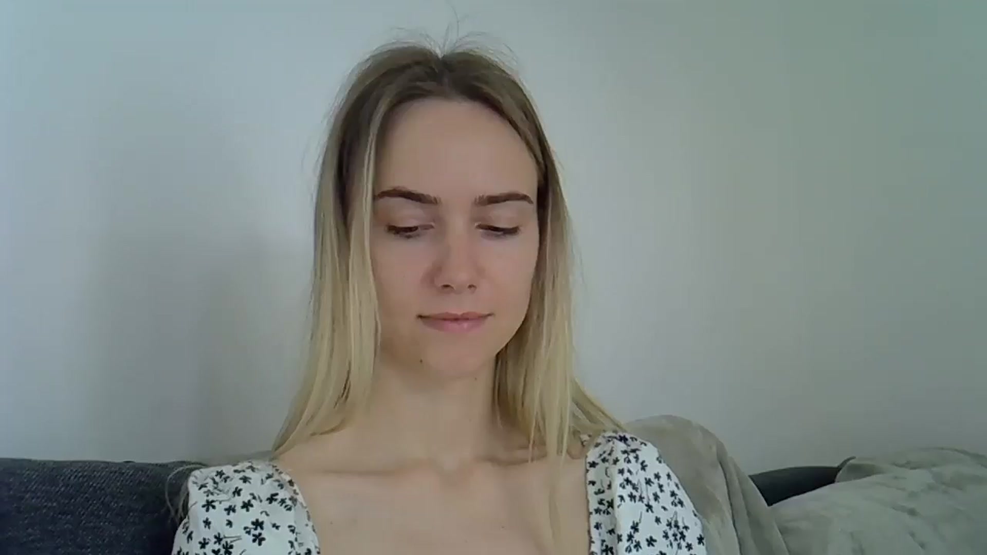 Gallery image thumbnail from Ocean__Soul's myfreecams stream on, 05/21/2025, 10:45 image 20 of 20