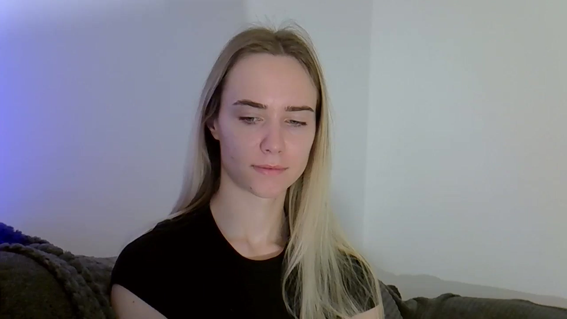 Gallery image thumbnail from Ocean__Soul's myfreecams stream on, 05/24/2025, 08:22 image 2 of 20