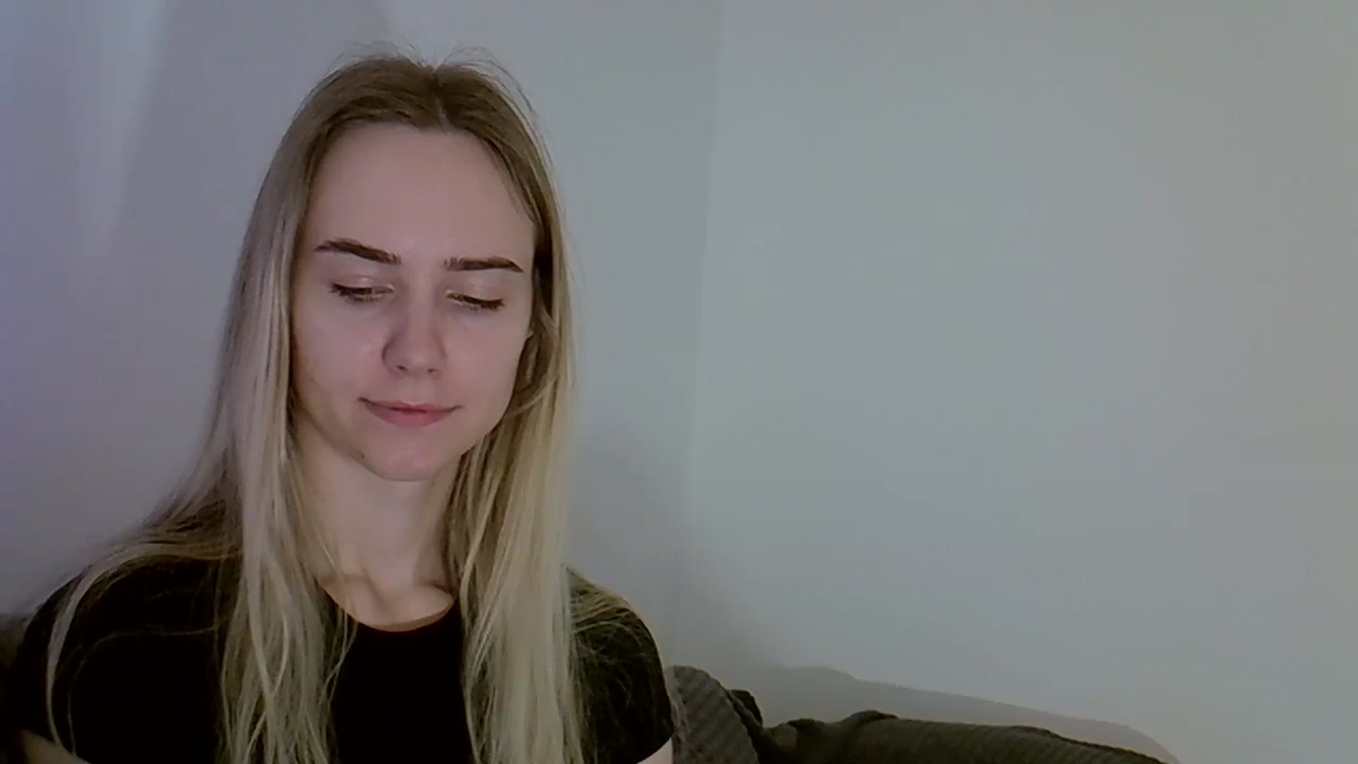 Gallery image thumbnail from Ocean__Soul's myfreecams stream on, 05/24/2025, 08:22 image 13 of 20