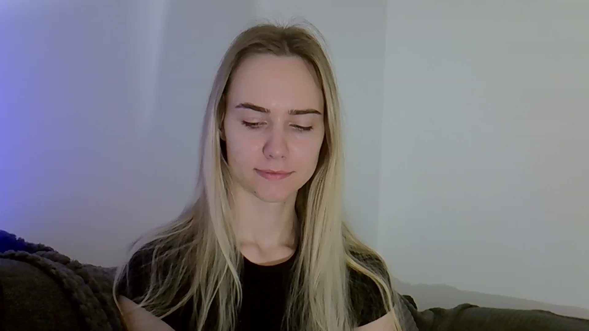 Gallery image thumbnail from Ocean__Soul's myfreecams stream on, 05/24/2025, 08:22 image 10 of 20