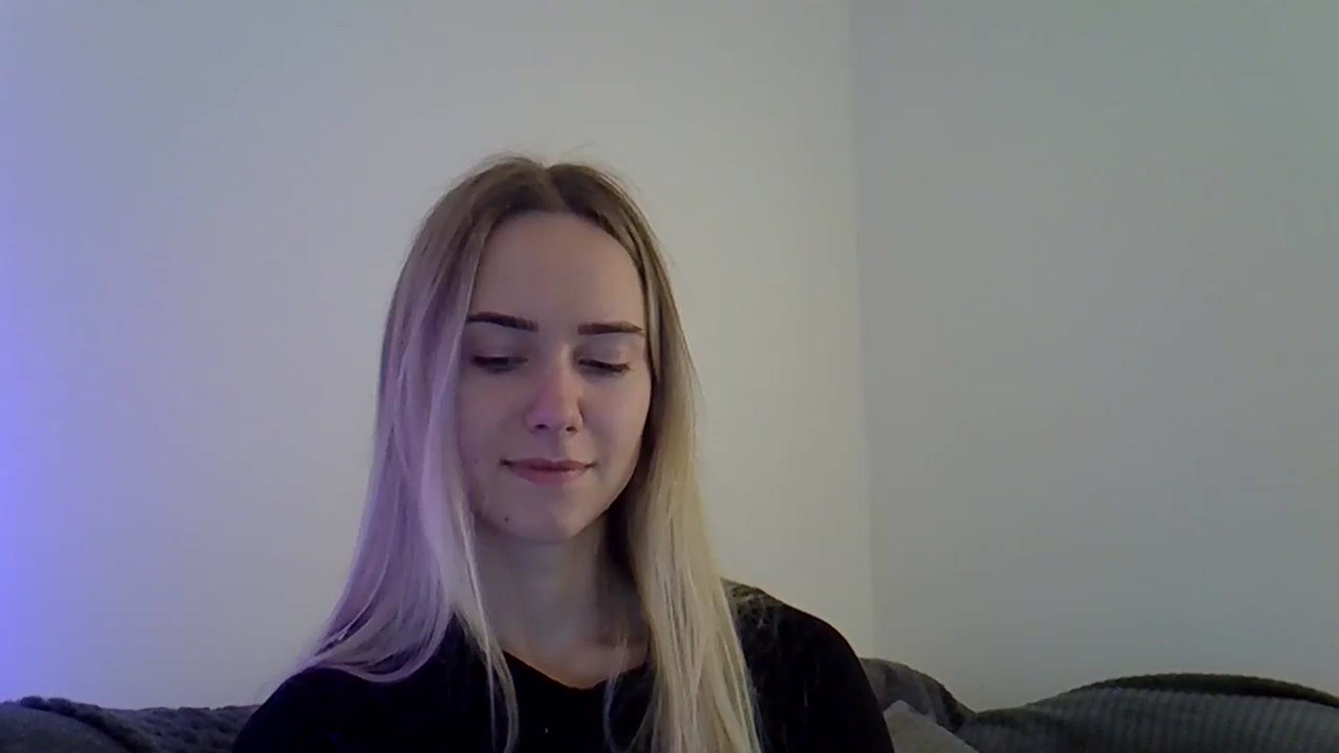 Gallery image thumbnail from Ocean__Soul's myfreecams stream on, 05/26/2025, 14:51 image 11 of 20
