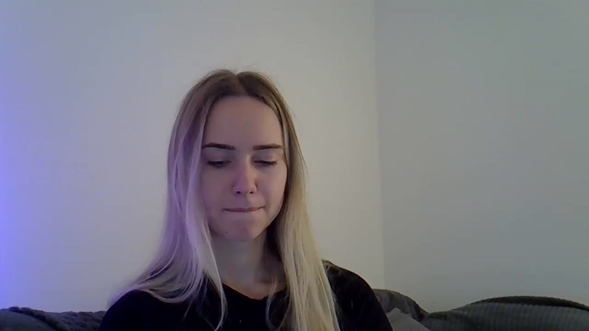Gallery image thumbnail from Ocean__Soul's myfreecams stream on, 05/26/2025, 14:51 image 13 of 20