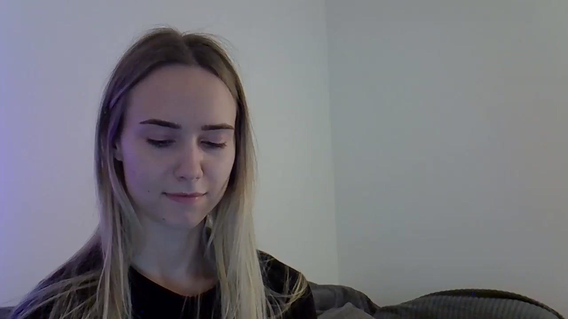 Gallery image thumbnail from Ocean__Soul's myfreecams stream on, 05/26/2025, 16:02 image 8 of 20