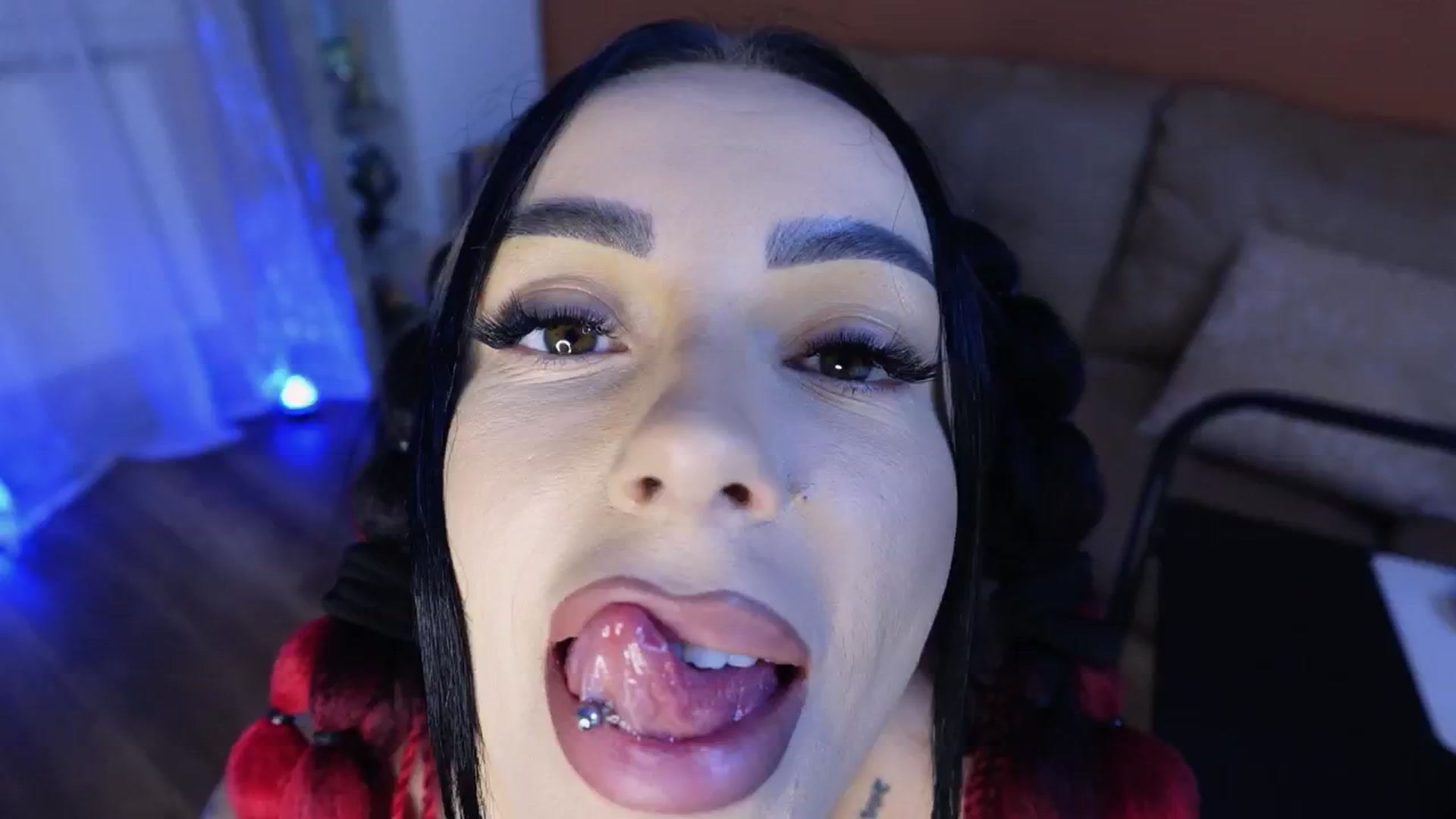 Gallery image thumbnail from Oddetteblackk's myfreecams stream on, 12/11/2024, 18:47 image 6 of 20