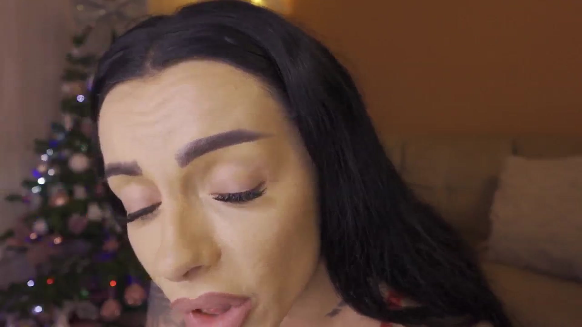 Gallery image thumbnail from Oddetteblackk's myfreecams stream on, 12/24/2024, 20:30 image 9 of 20