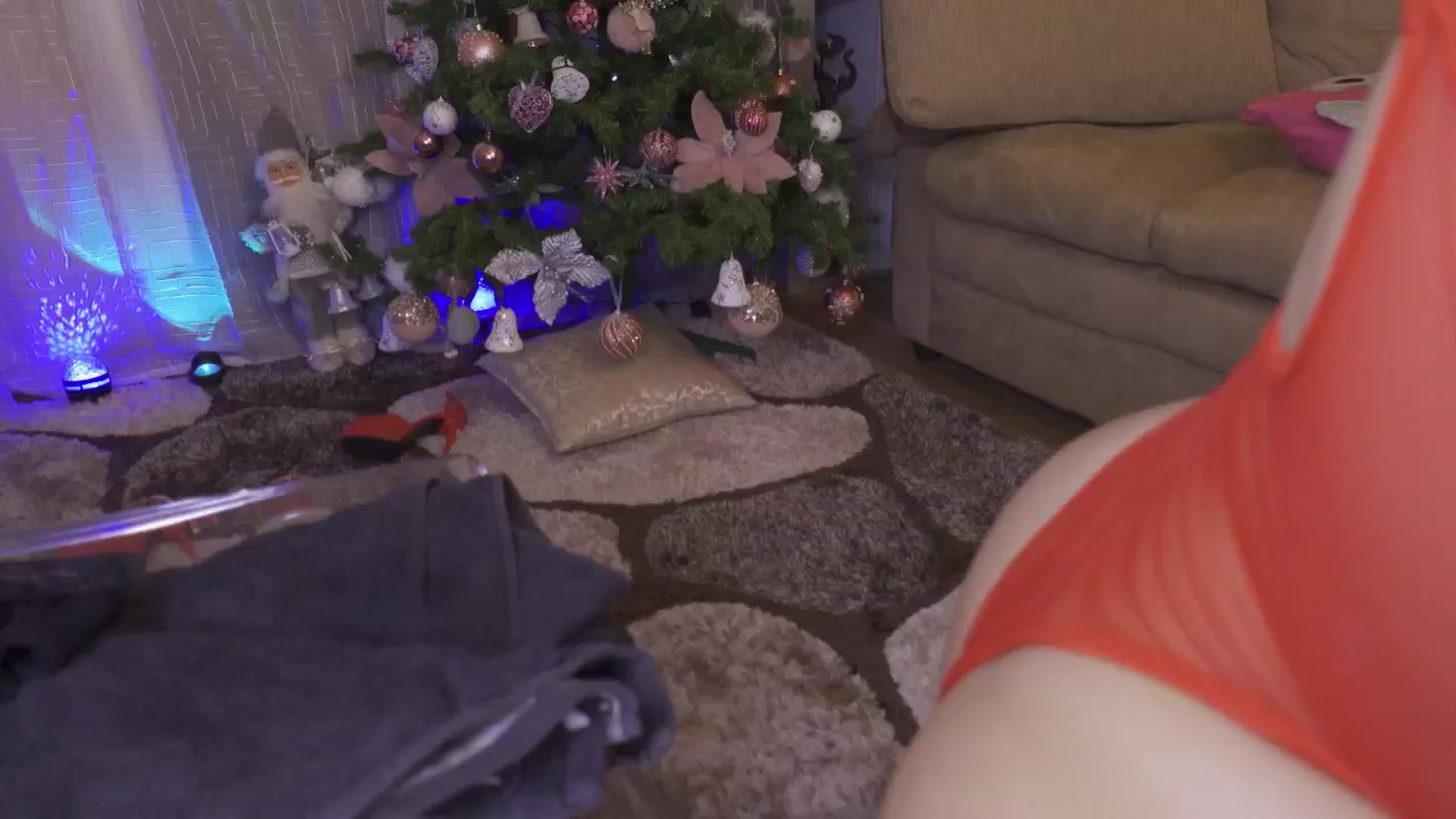 Gallery image thumbnail from Oddetteblackk's myfreecams stream on, 12/27/2024, 20:21 image 16 of 20