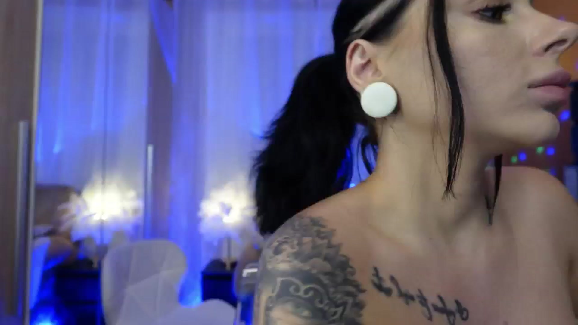 Gallery image thumbnail from Oddetteblackk's myfreecams stream on, 02/14/2025, 20:17 image 11 of 20