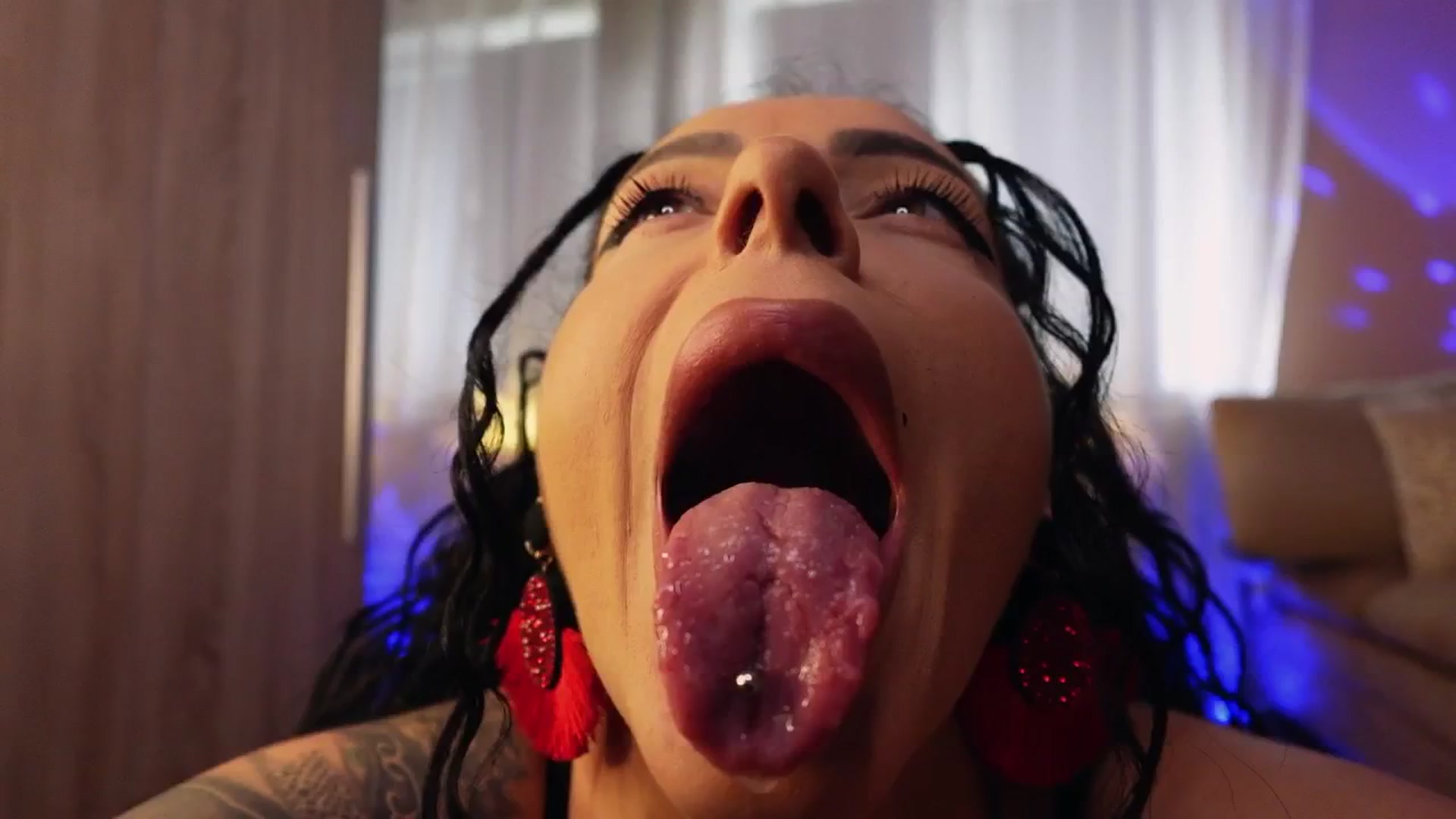 Gallery image thumbnail from Oddetteblackk's myfreecams stream on, 05/24/2025, 06:17 image 10 of 20