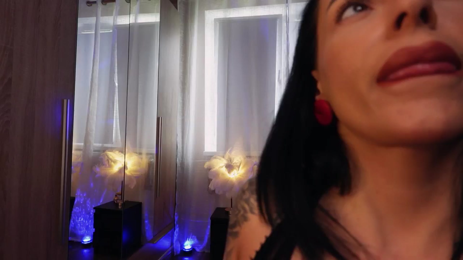 Gallery image thumbnail from Oddetteblackk's myfreecams stream on, 05/28/2025, 12:05 image 8 of 20