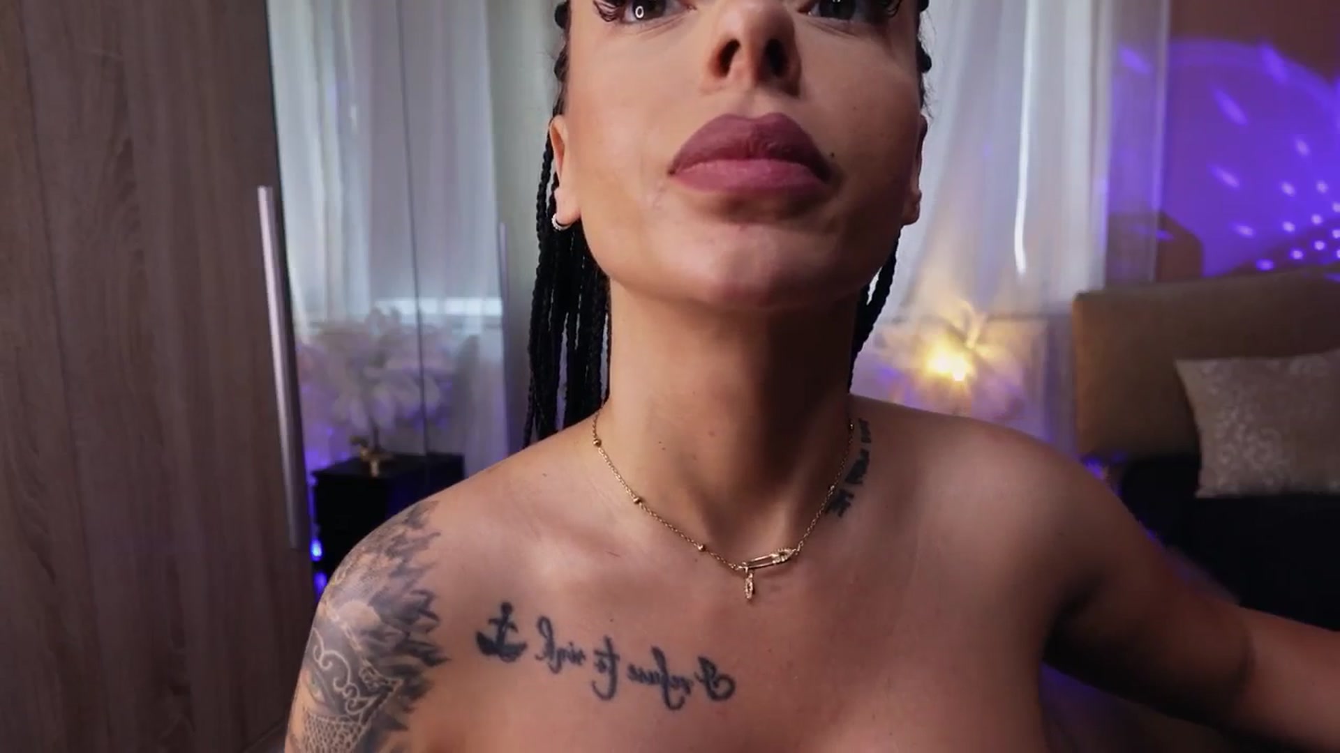 Gallery image thumbnail from Oddetteblackk's myfreecams stream on, 07/13/2025, 09:02 image 17 of 20