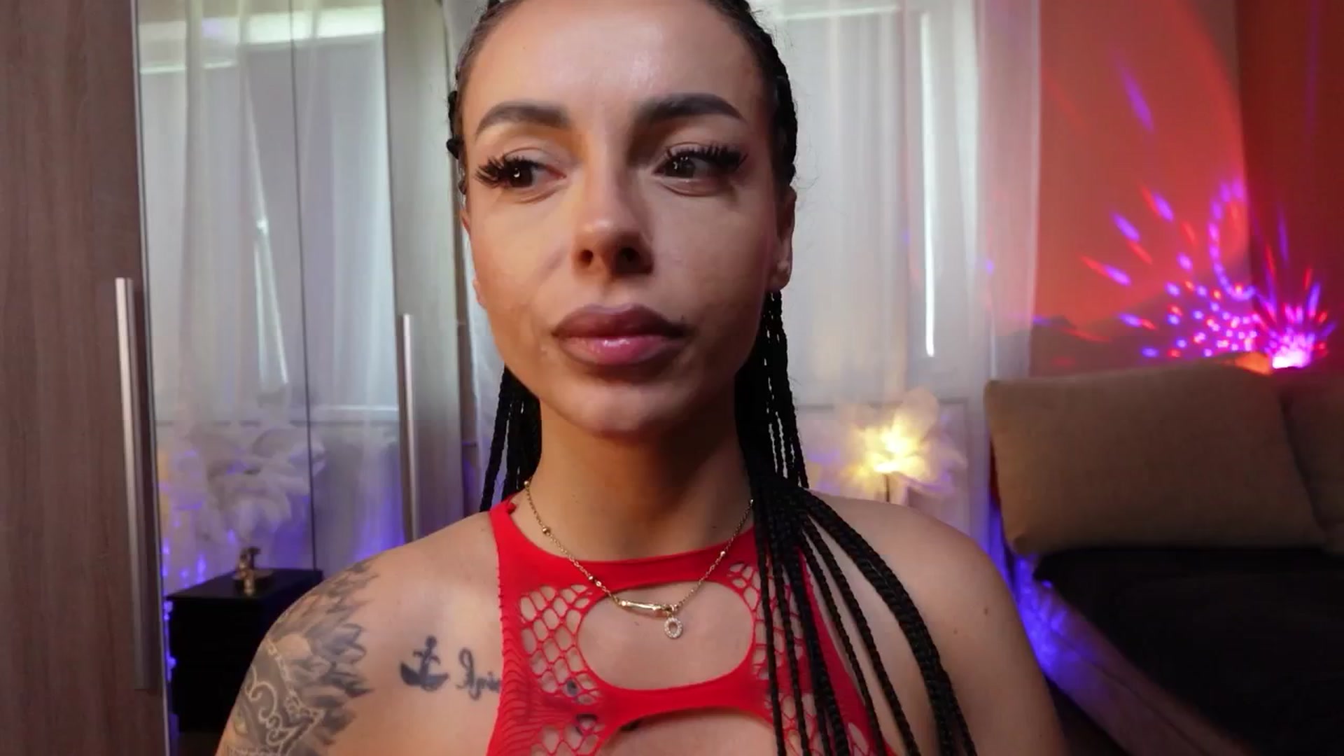 Gallery image thumbnail from Oddetteblackk's myfreecams stream on, 07/26/2025, 12:04 image 7 of 20